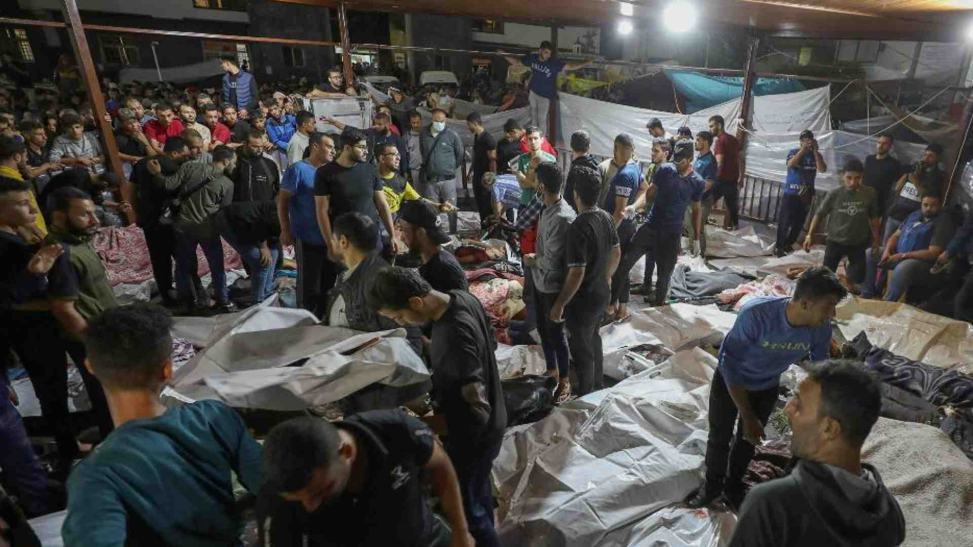 Immagine di Strage in un ospedale a Gaza. Scambio di accuse tra Hamas e Israele