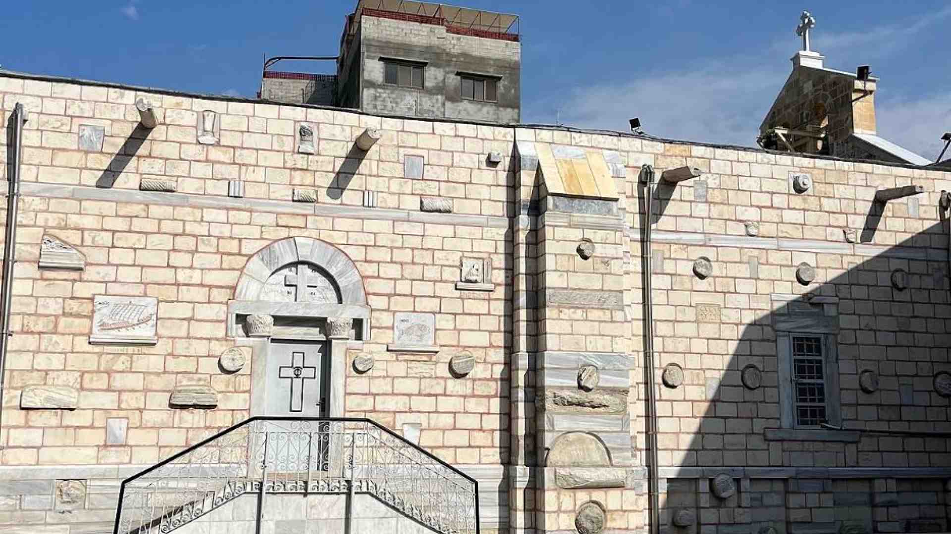 Immagine di La chiesa più antica di Gaza diventa rifugio per gli sfollati