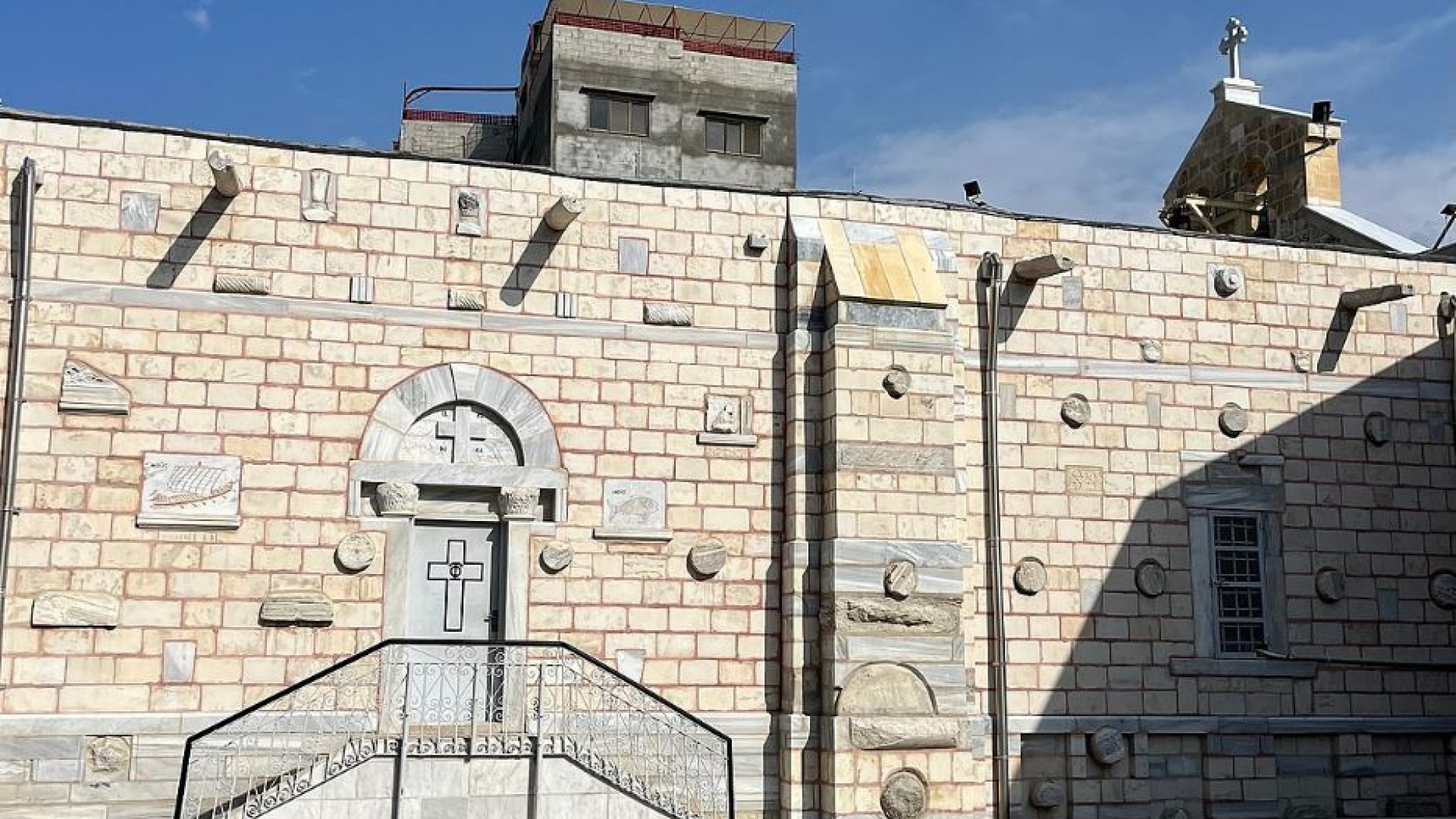 Immagine di La chiesa più antica di Gaza diventa rifugio per gli sfollati