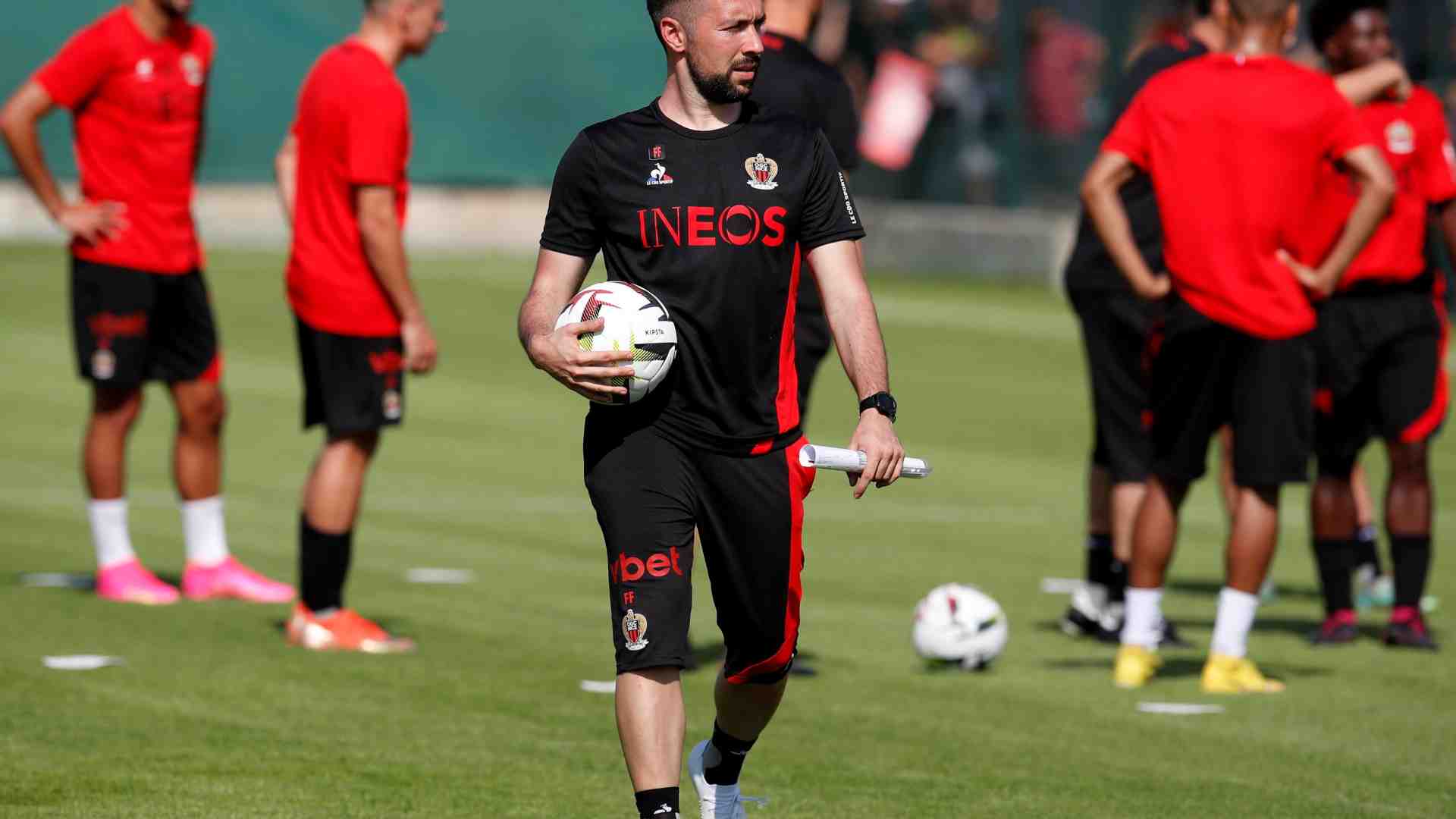 Immagine di Francesco Farioli, il mister filosofo che ha studiato da De Zerbi