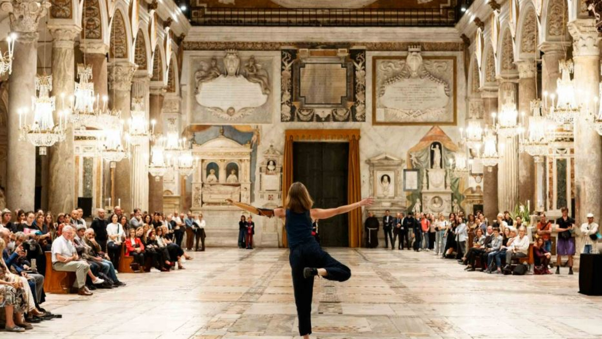 Immagine di La danza vola ad Aracoeli nel nome di Francesco