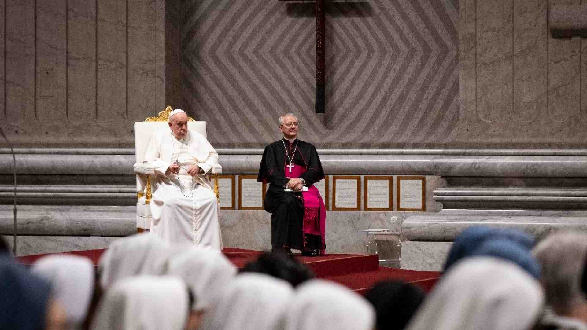 Immagine di Il Papa: «In quest'ora buia Maria ispiri la pace»