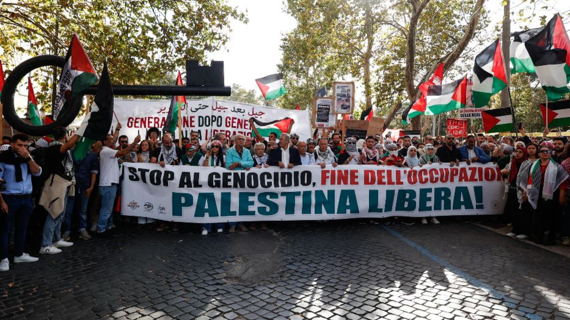 Immagine di Tensioni alla manifestazione pro Palestina, rimossa bandiera d'Israele alla Fao