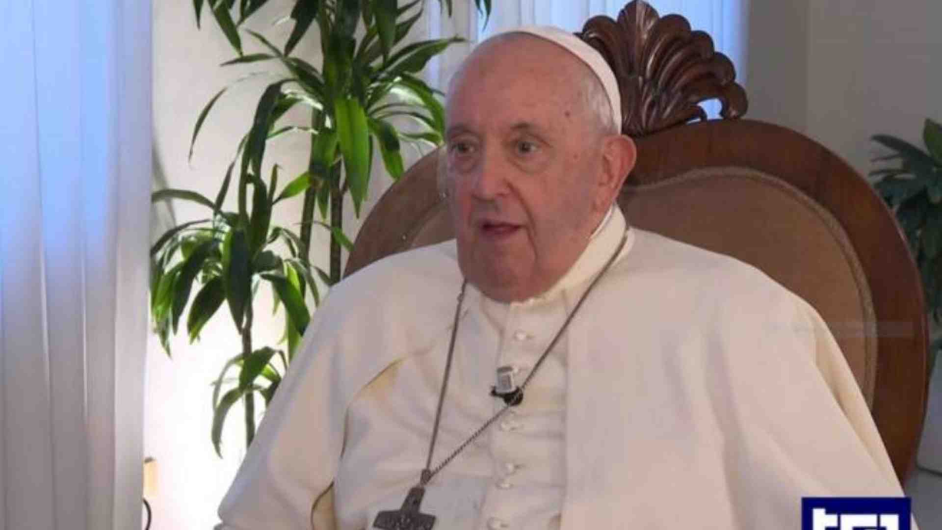 Immagine di La guerra, la salute, il Papa si racconta: l'antisemitismo c'è ancora