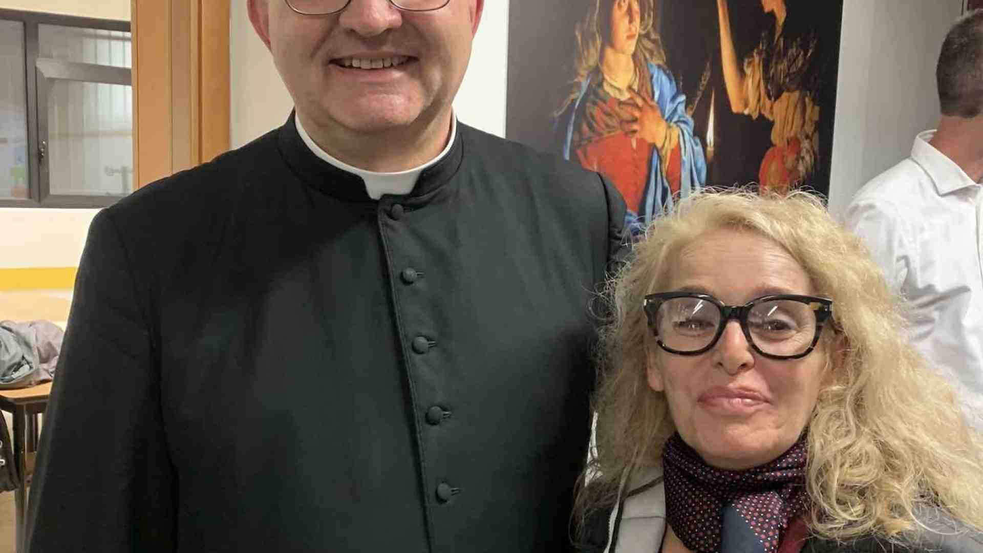 Immagine di Il prete è un ostensorio: lui deve sparire per indicare Gesù