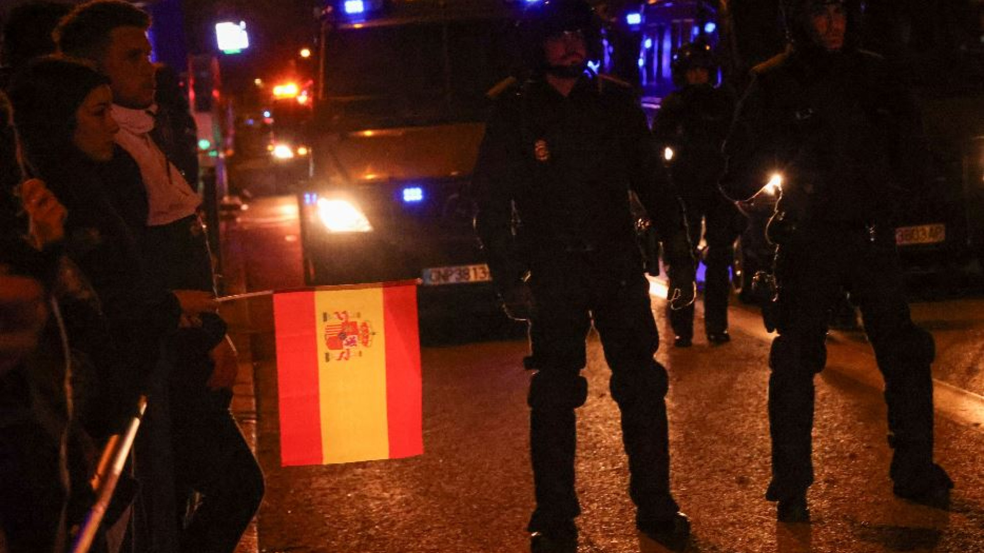 Immagine di Attentato a ex leader del Pp catalano dopo l'accordo Sánchez-indipendentisti