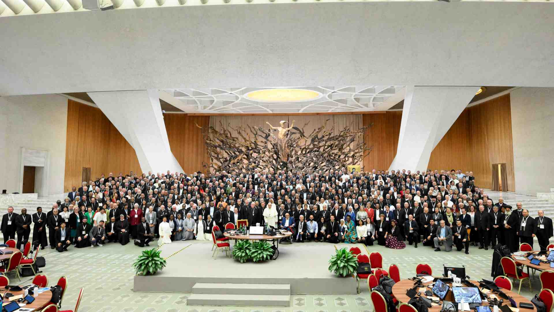 Immagine di Il Sinodo spiegato con le parole della famiglia