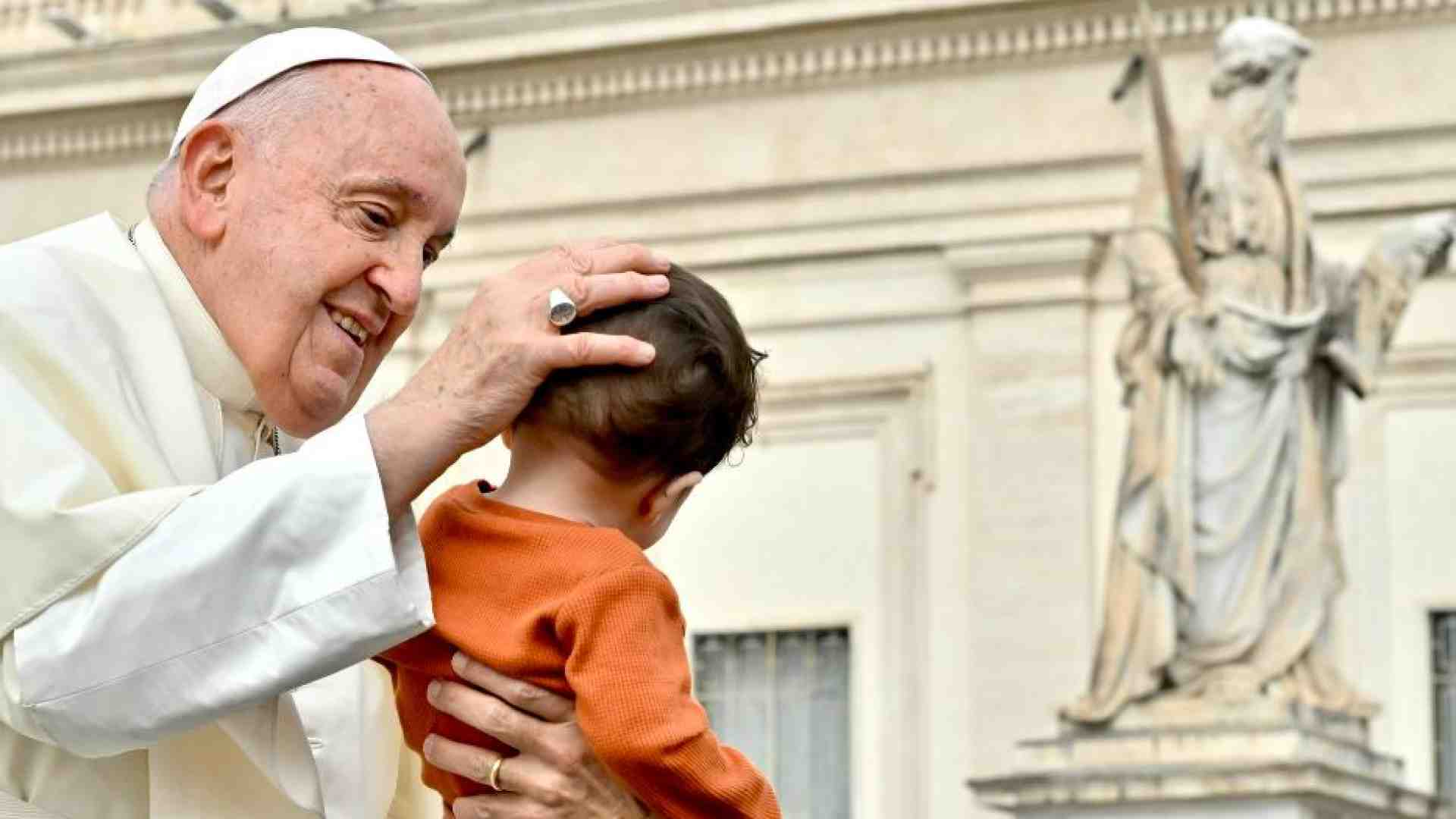 Immagine di Il Papa: «Vogliamo la pace, preghiamo ogni giorno»