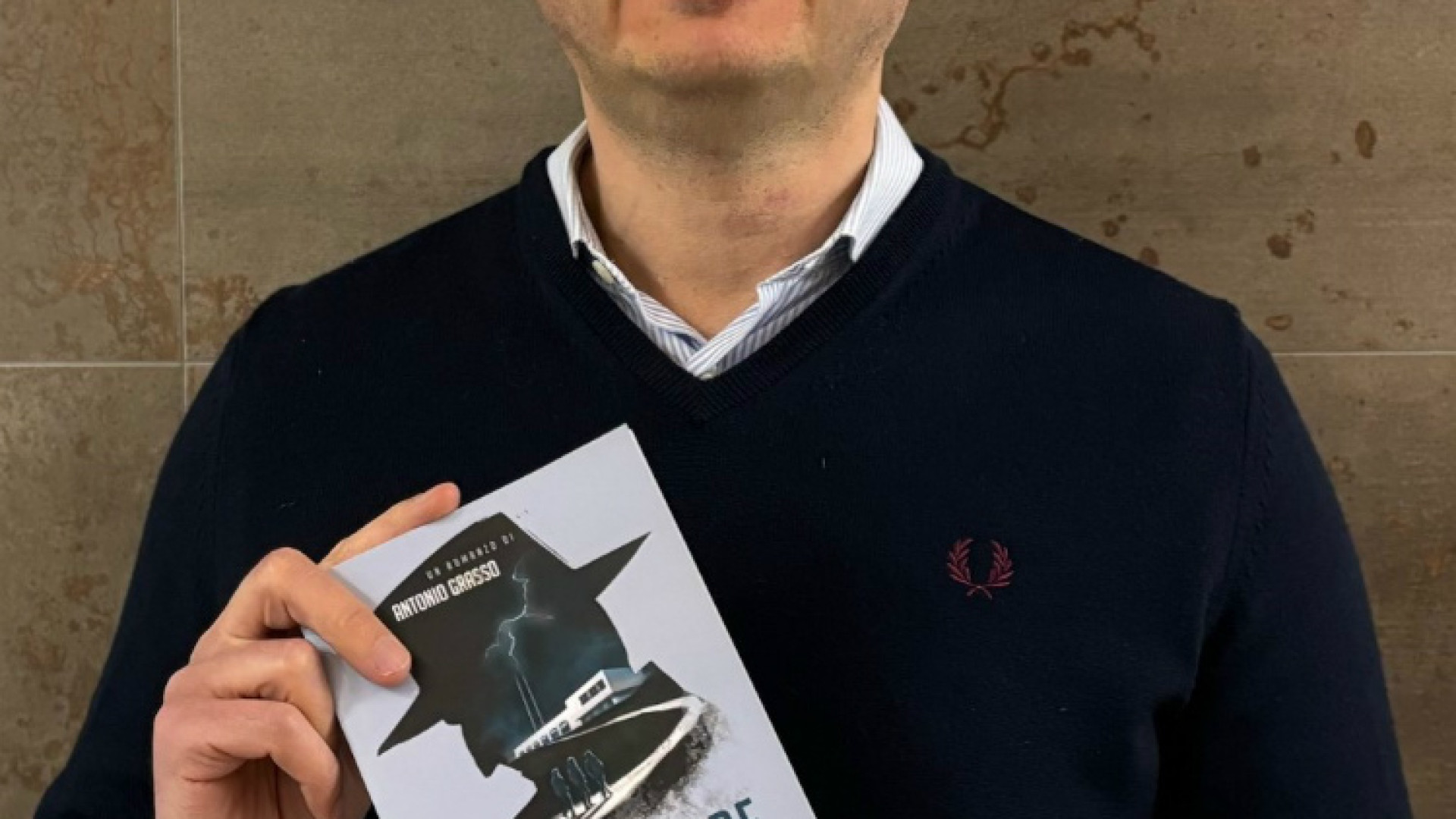 Immagine di Tommy, fulmini e computer