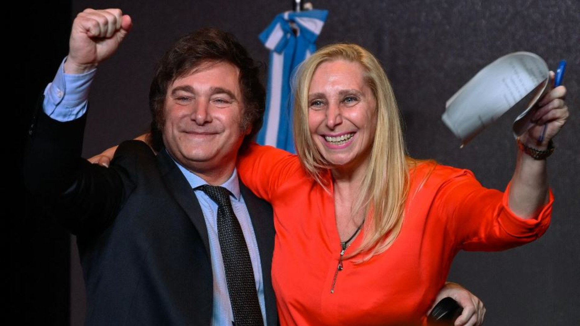 Immagine di Chi è Milei, l'ultraliberista di destra eletto presidente dell'Argentina