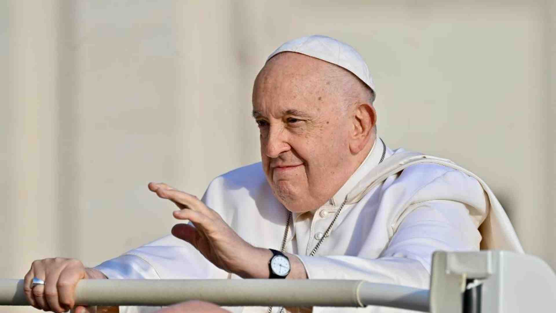 Immagine di Parolin: guerra in Medio Oriente, il Papa vicino alle sofferenze di tutti