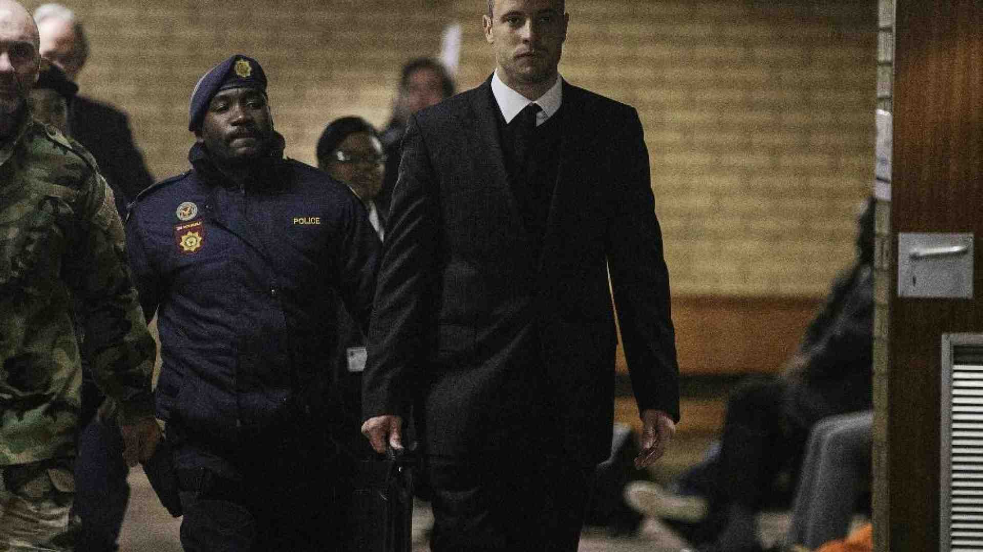Immagine di Pistorius esce dal carcere con la condizionale. Uccise la fidanzata