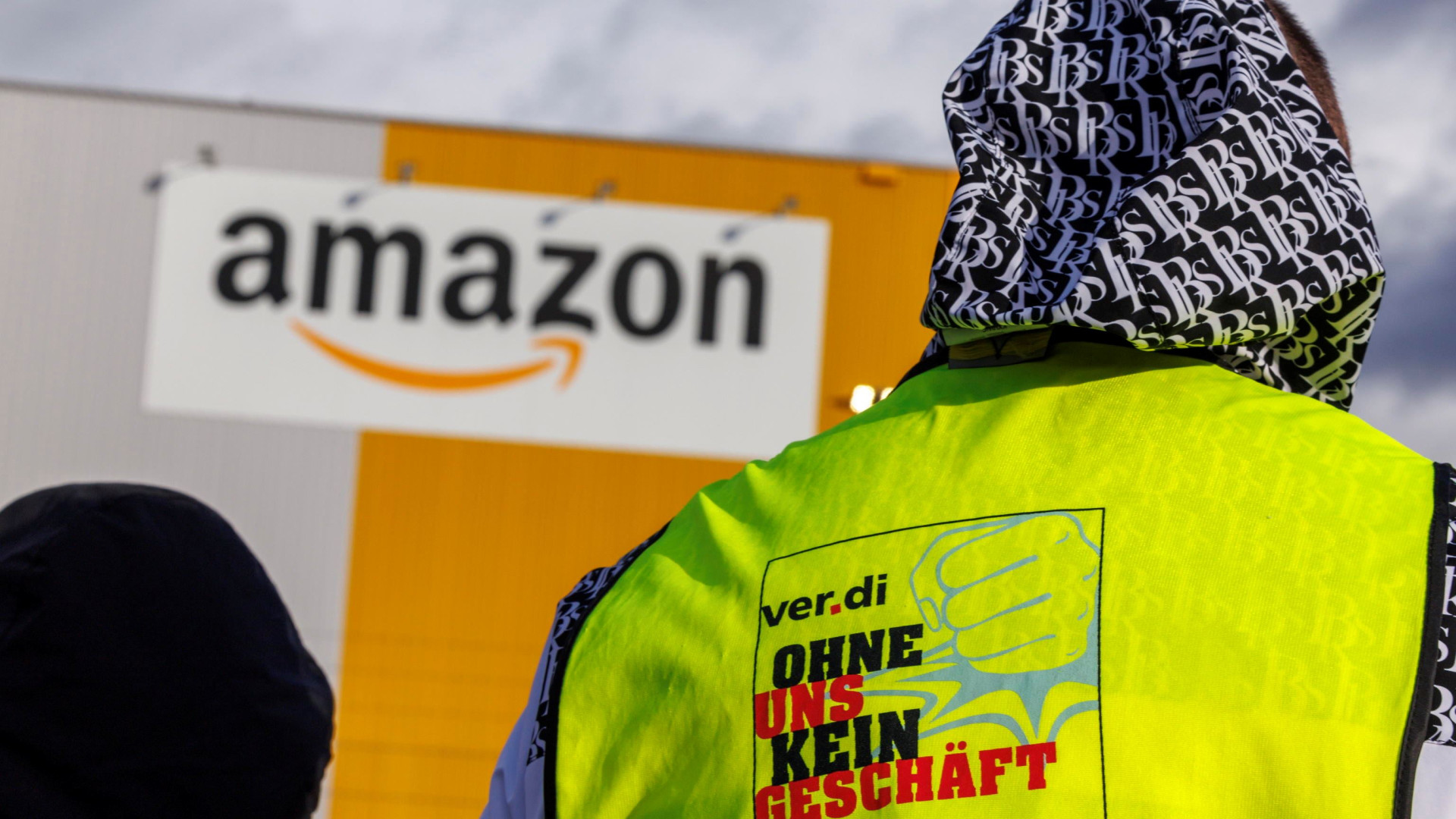 Immagine di Black Friday di scioperi contro Amazon