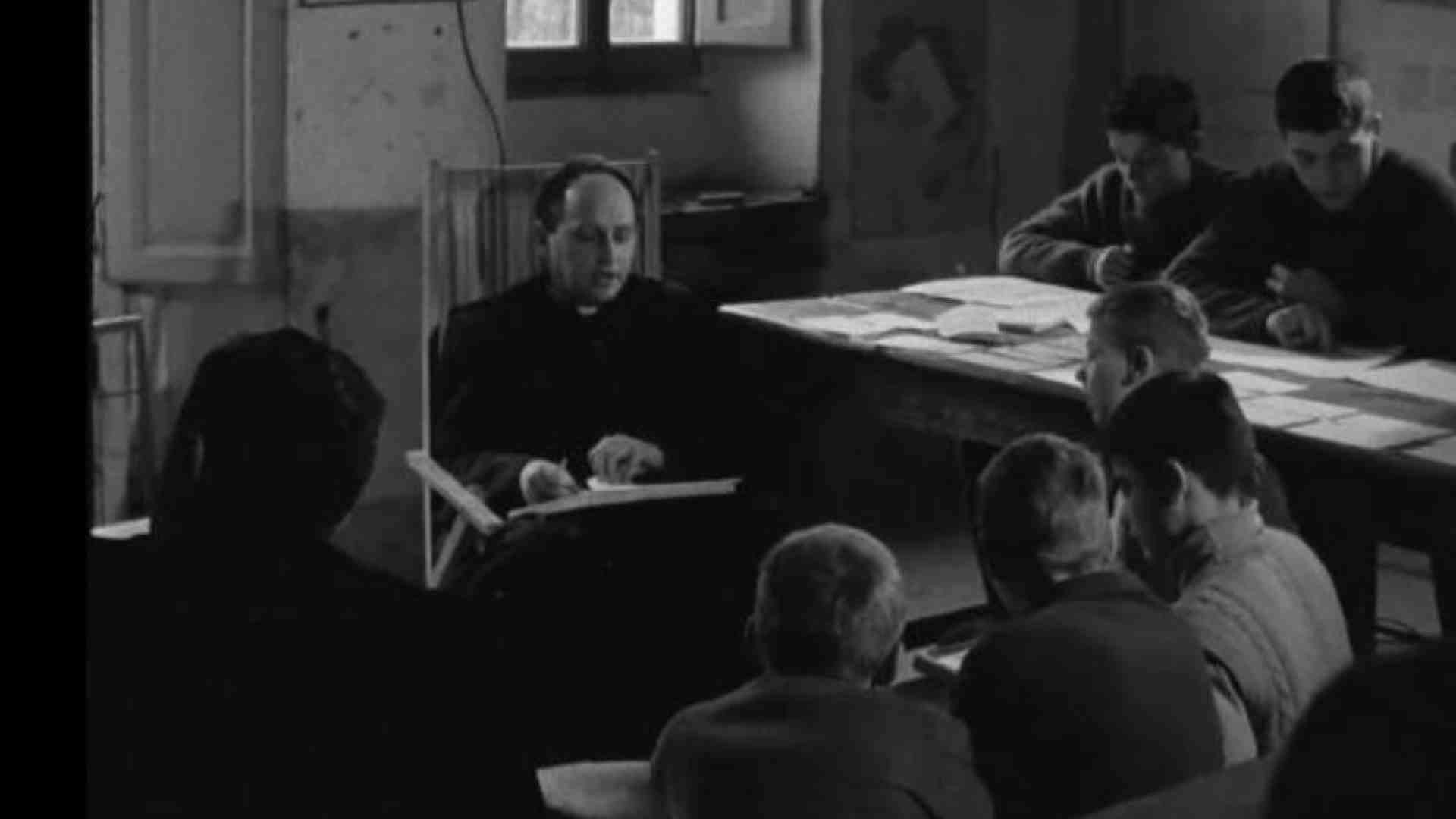 Immagine di Don Milani, prete incompreso che ha sempre amato la Chiesa
