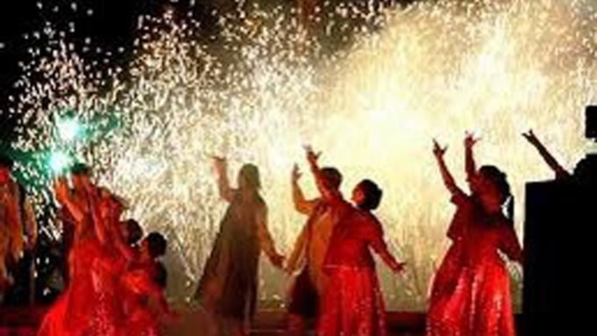 Immagine di Bollywood, la fabbrica dei sogni indiana, cresce e diventa d’autore