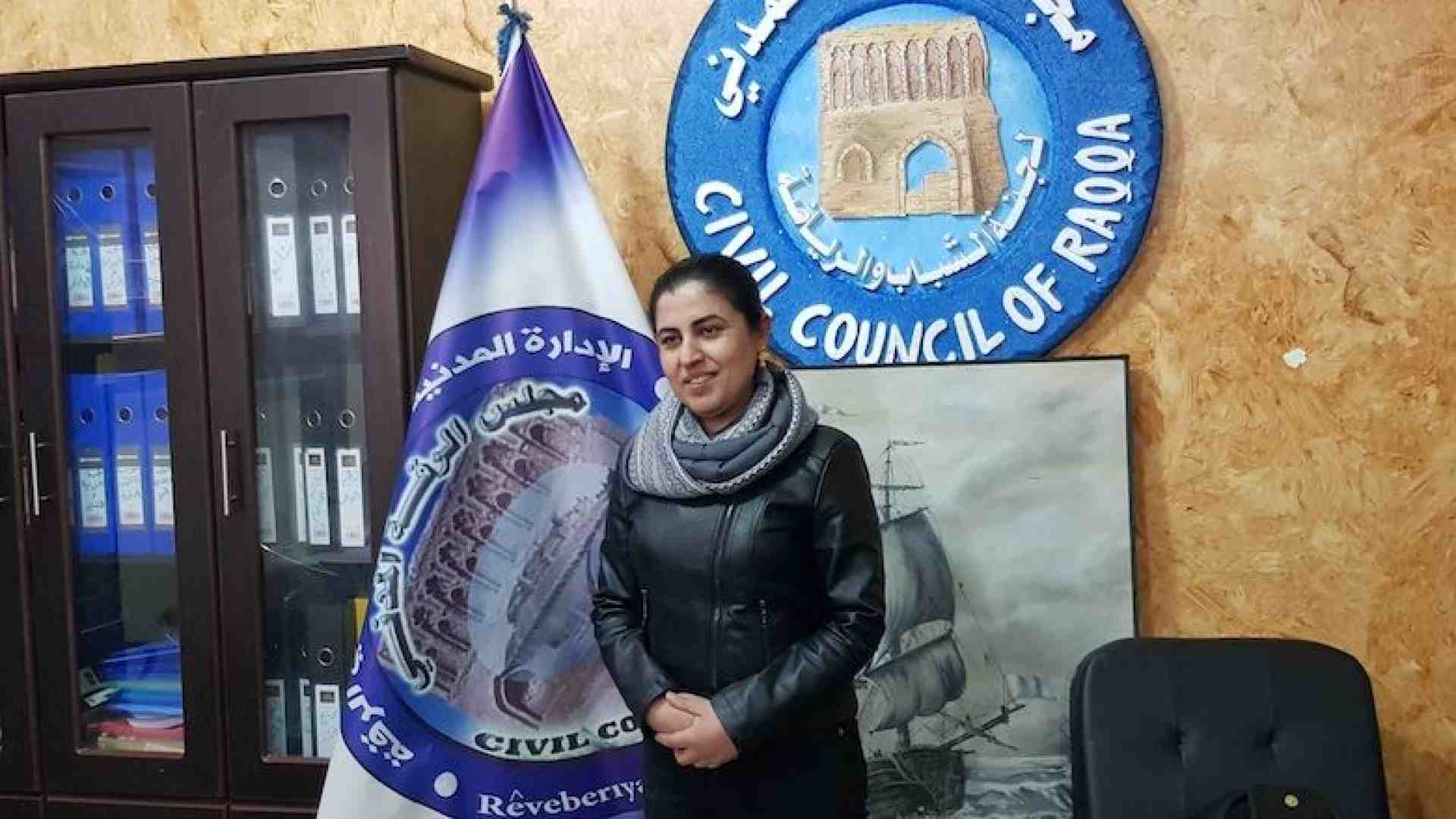 Immagine di È morta Leila Mustafa, prima sindaca di Raqqa dopo il Daesh