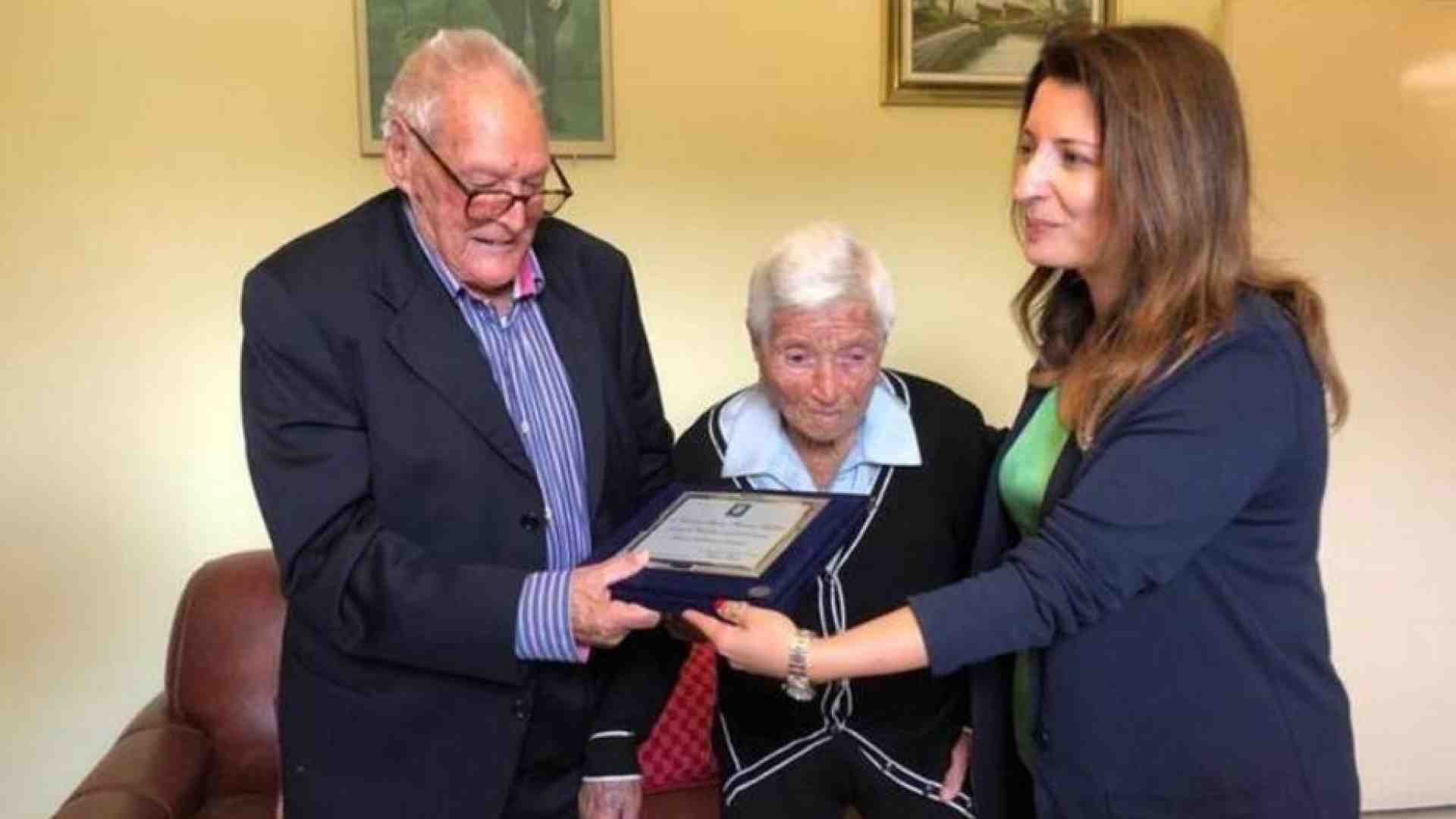 Immagine di «Sposi da 77 anni. Il segreto? Parlare poco e lavorare tanto»