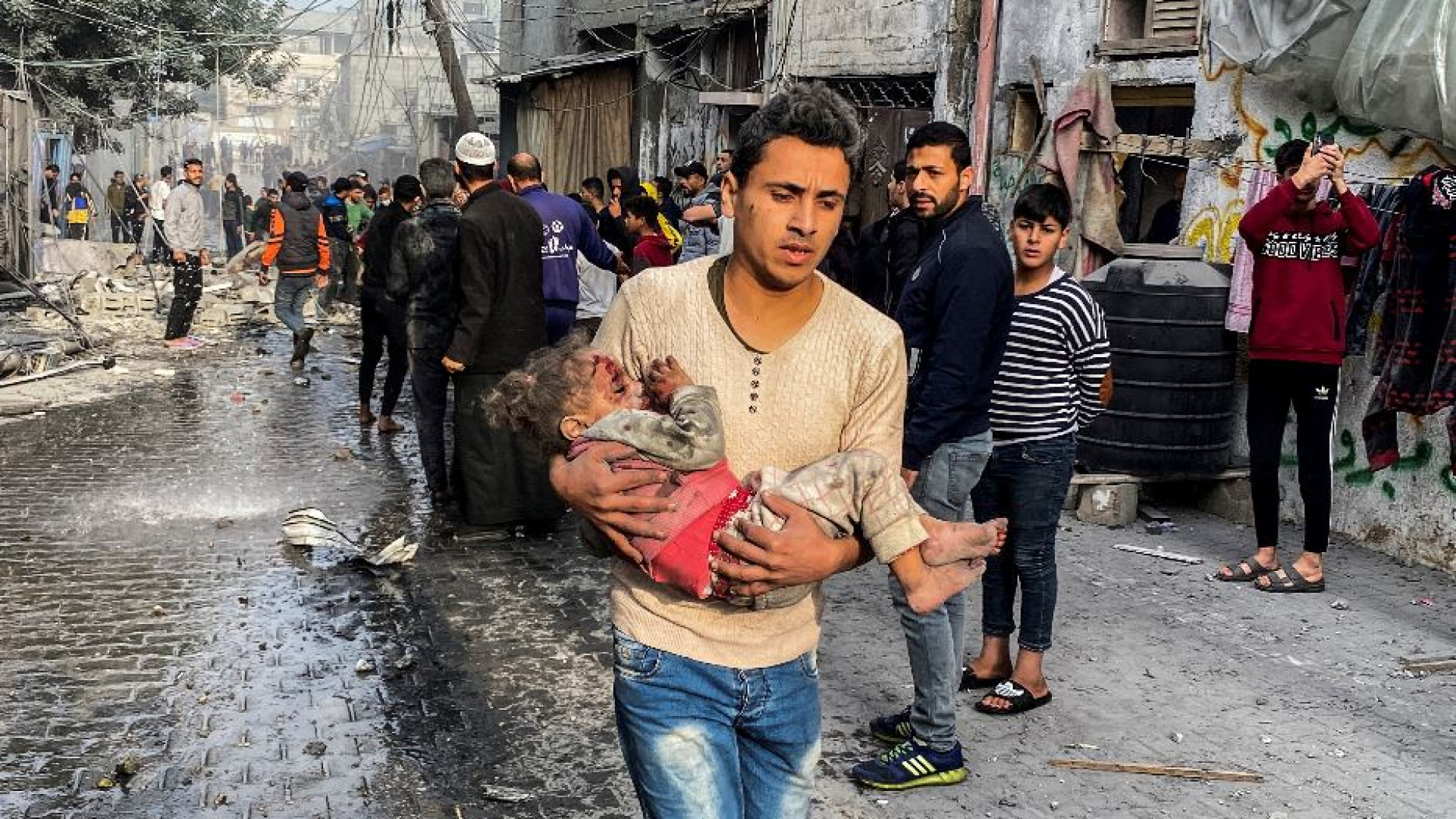 Immagine di «Prima della tregua a Gaza morti 5.300 bambini. I piccoli meritano la pace»