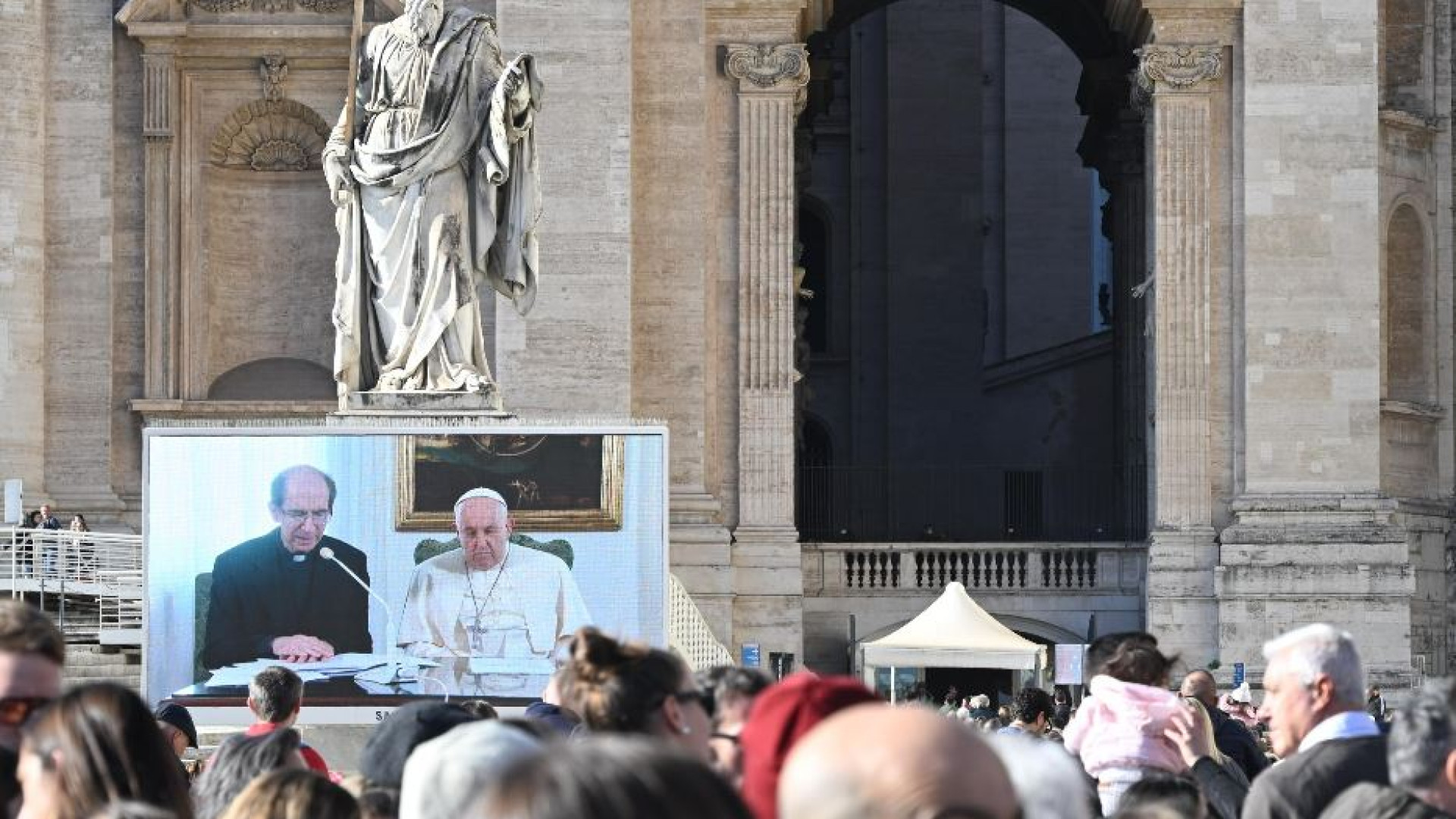 Immagine di Il Papa: «Addolora la rottura della tregua in Israele»