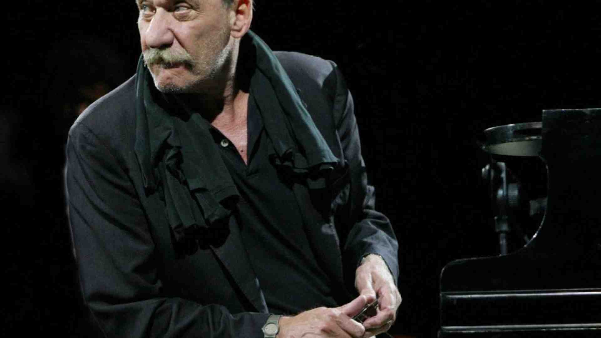 Immagine di Paolo Conte porta in trionfo la Scala al cinema