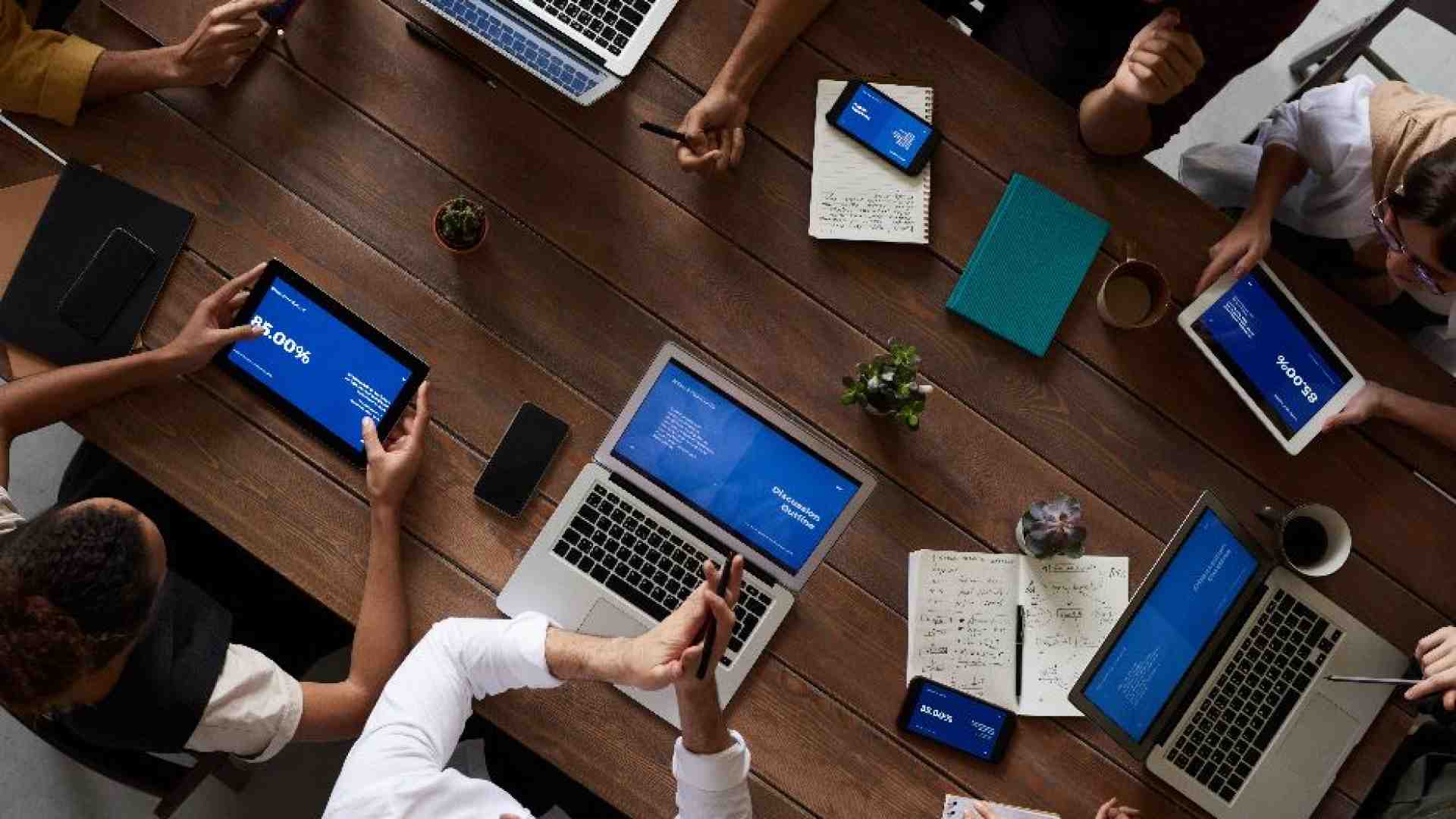 Immagine di Dalle imprese al capitalismo la consulenza si prende tutto?