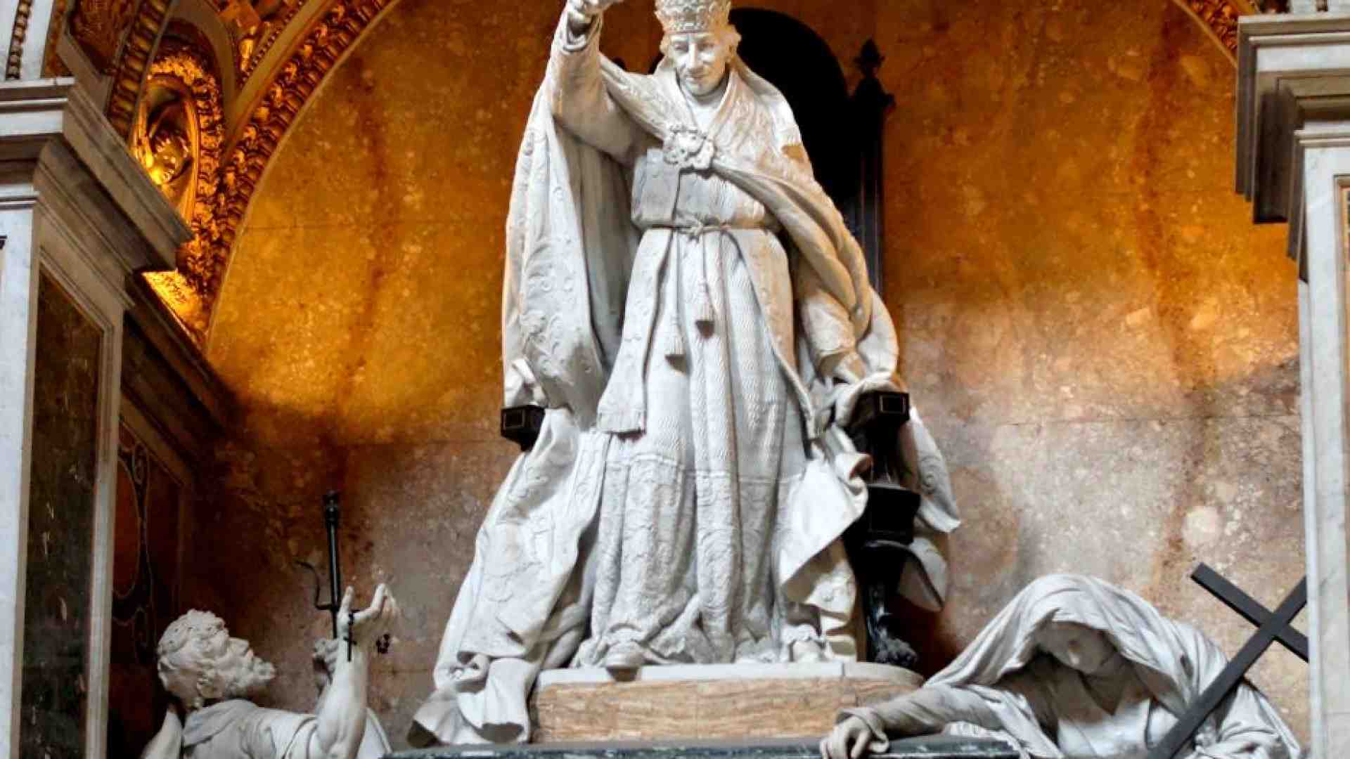 Immagine di Quando il Papa è sepolto fuori da San Pietro