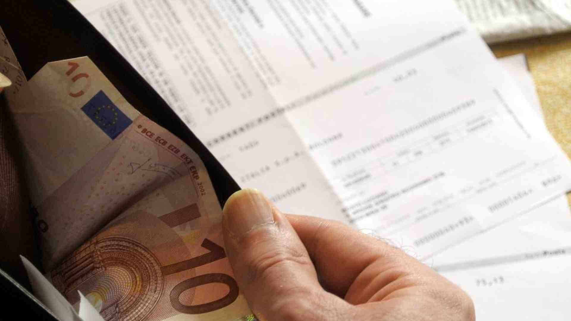 Immagine di Arera: la fine del mercato tutelato dell'energia elettrica slitta a luglio