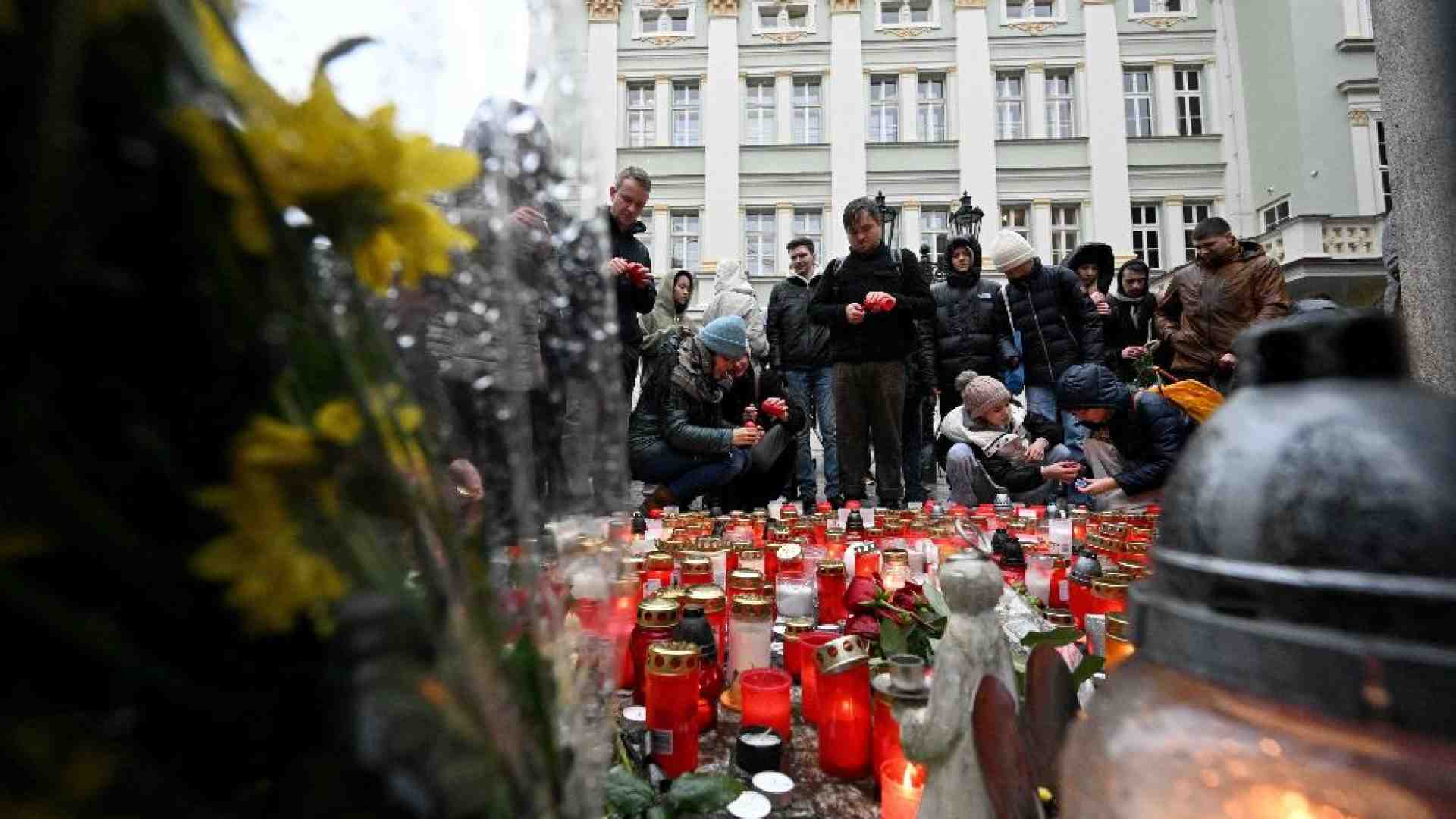 Immagine di Praga, il killer aveva un arsenale in casa. La polizia era già sul posto