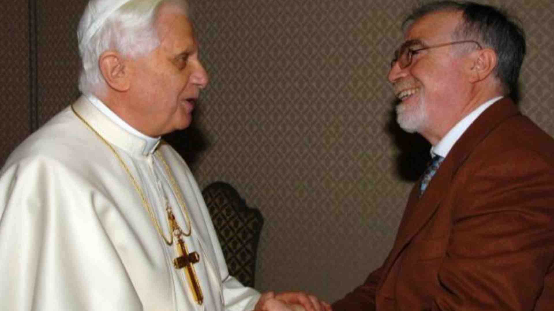 Immagine di Il biografo di Ratzinger: «Era pieno di progetti, fino alla fine»