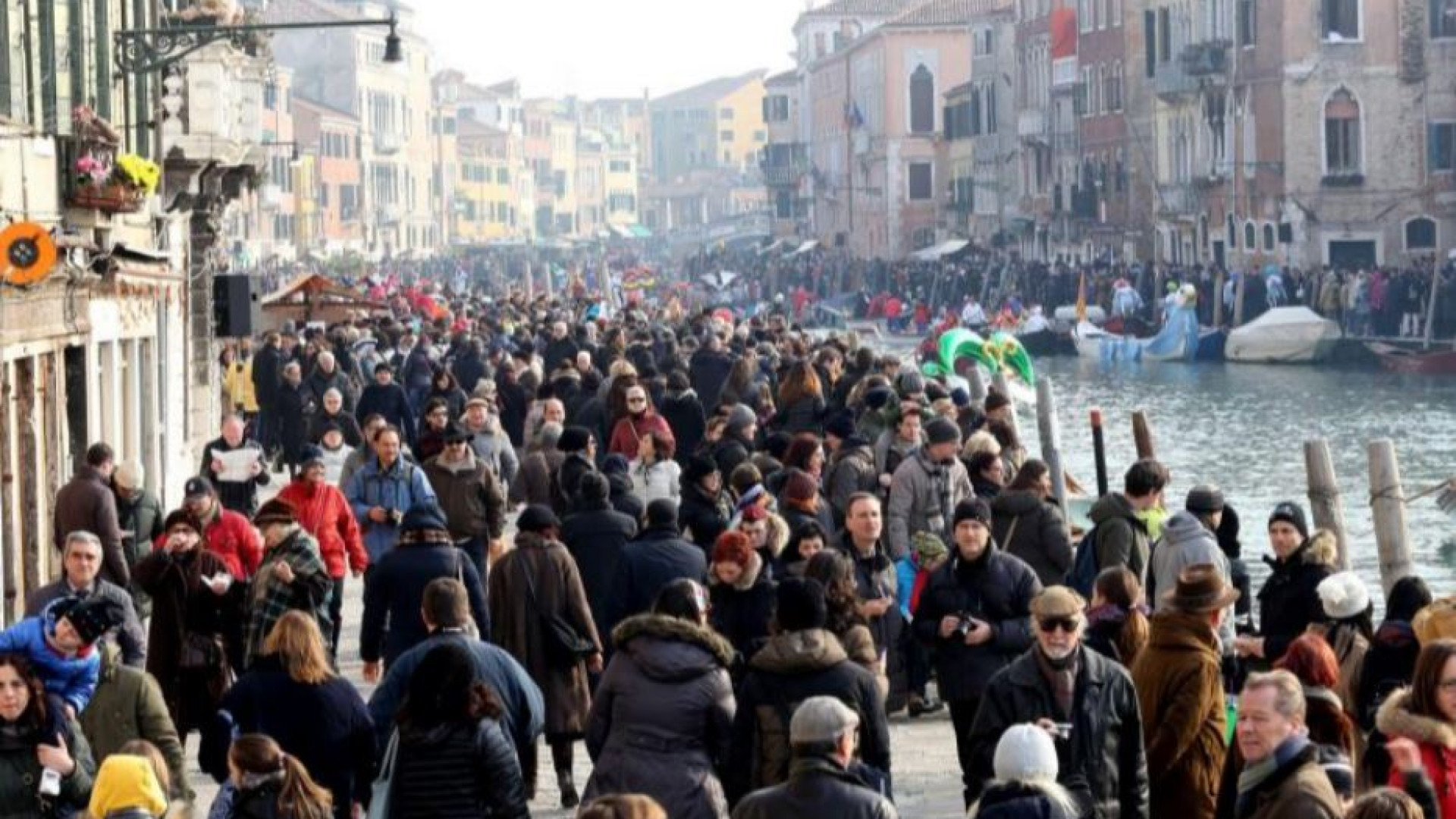 Immagine di Allargarci alla totalità dei fratelli, prossimi di chi è lontano