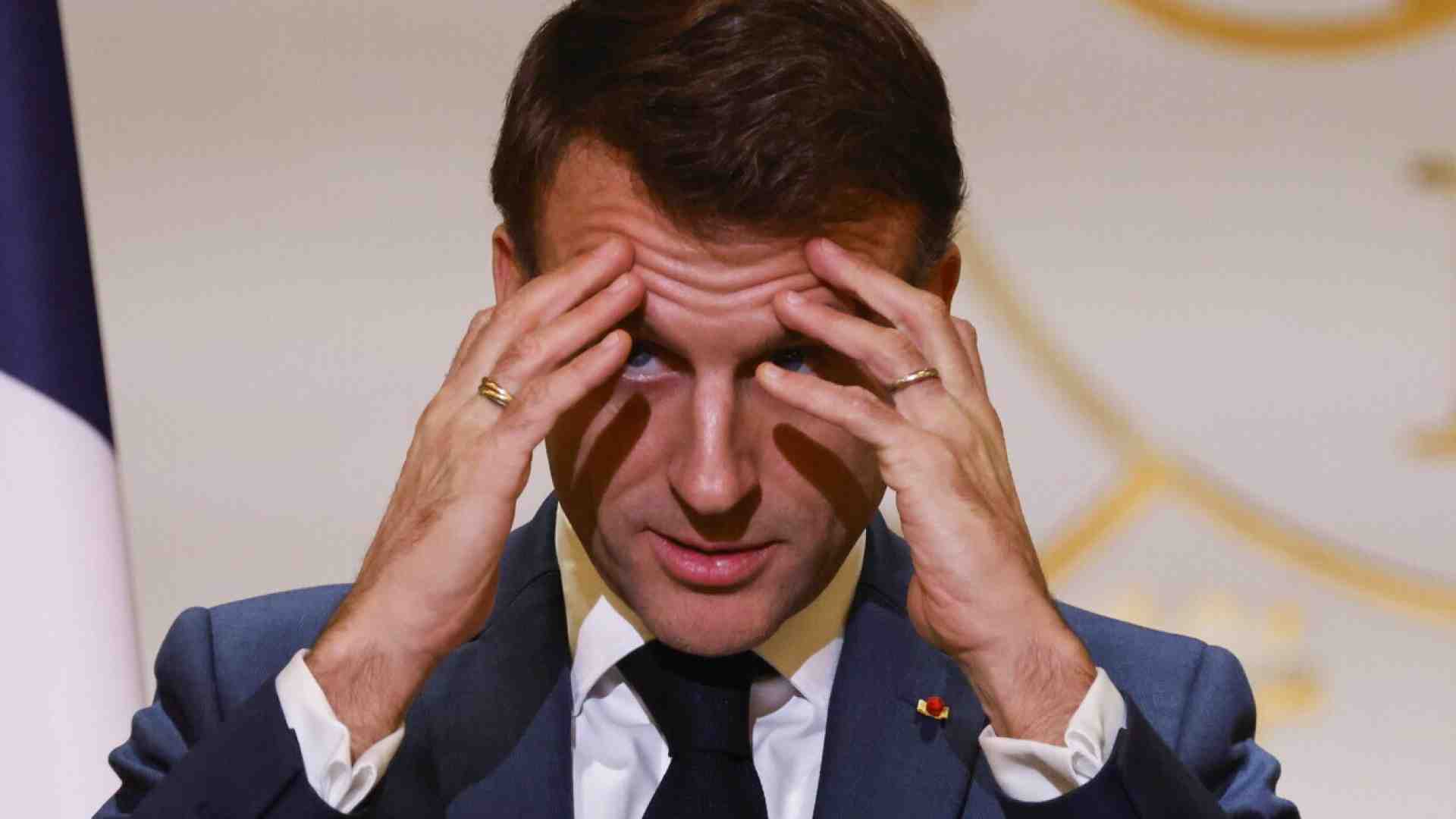 Immagine di Sono monarchico ma oggi brindo al presidente Macron. Con il vino italiano