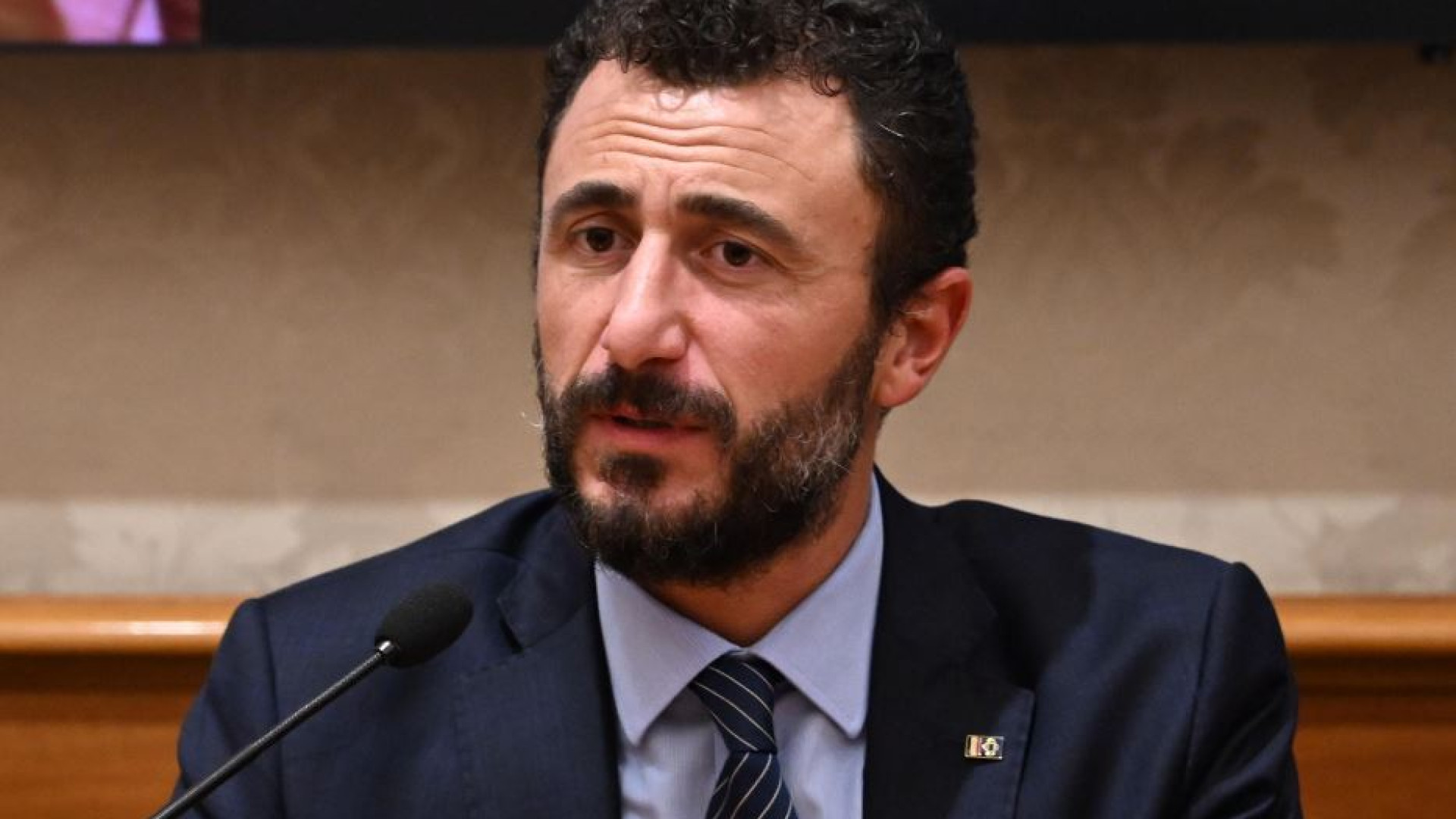 Immagine di Capodanno con la pistola: Pozzolo indagato per lesioni colpose