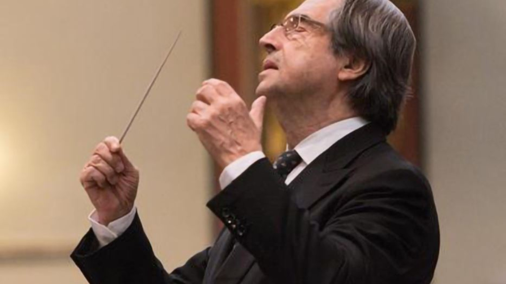 Immagine di Riccardo Muti: «Quando cantavo il Natale per le strade di Molfetta...»