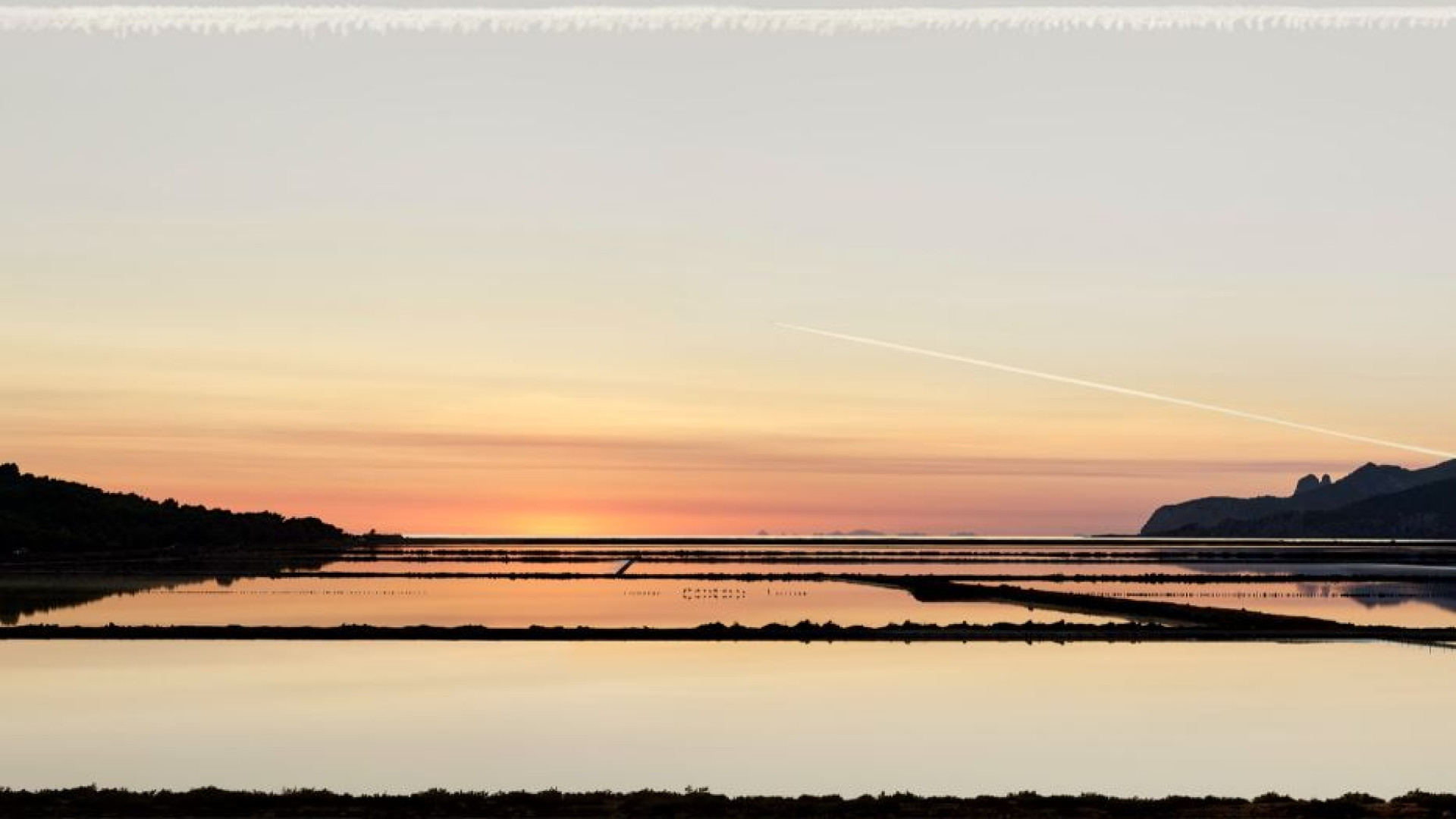 Immagine di Dalle saline ad Amazon, millenni di industria visti da Gursky