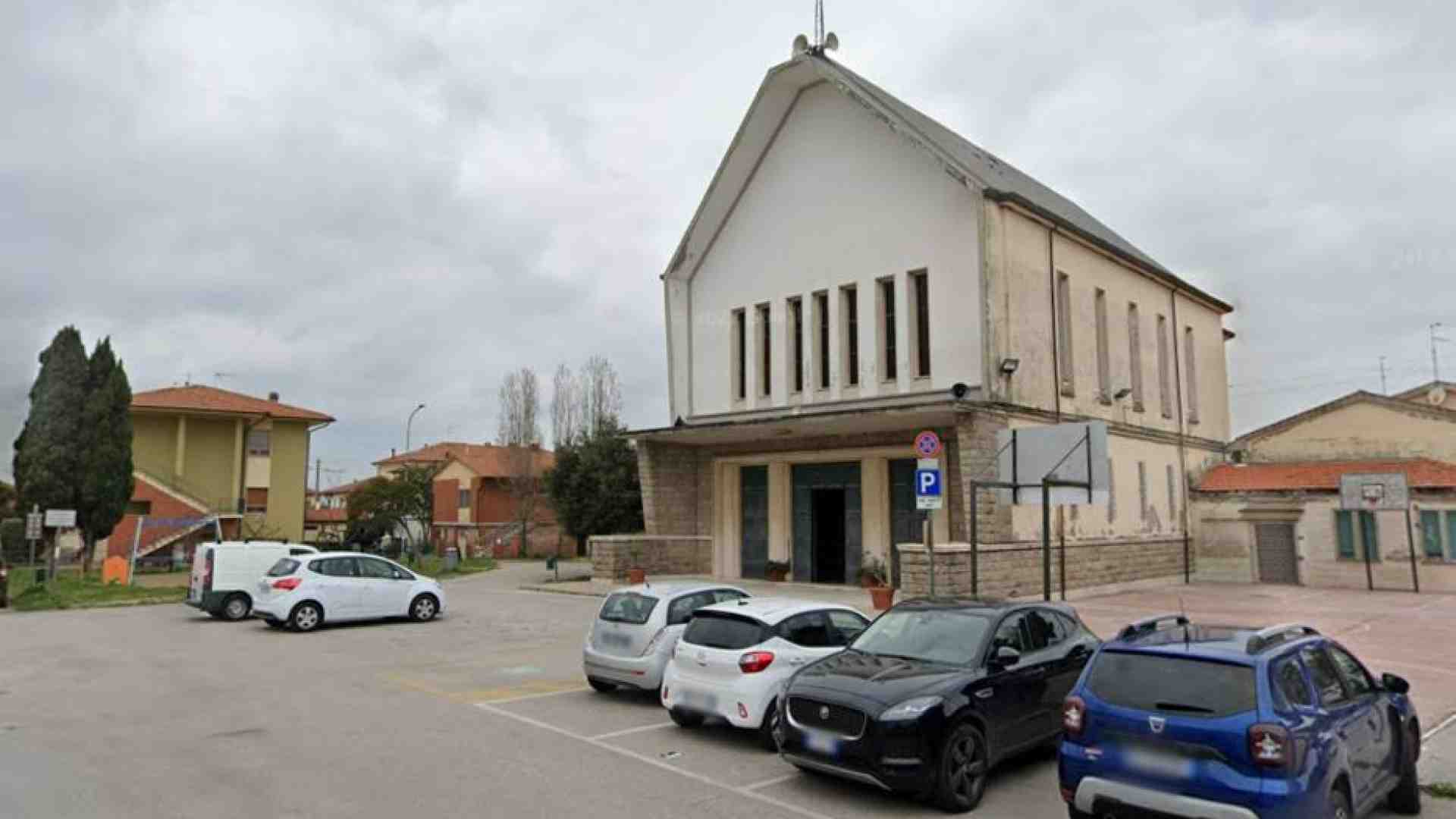 Immagine di A Livorno scomunicato un sacerdote: «Parole e gesti scismatici»