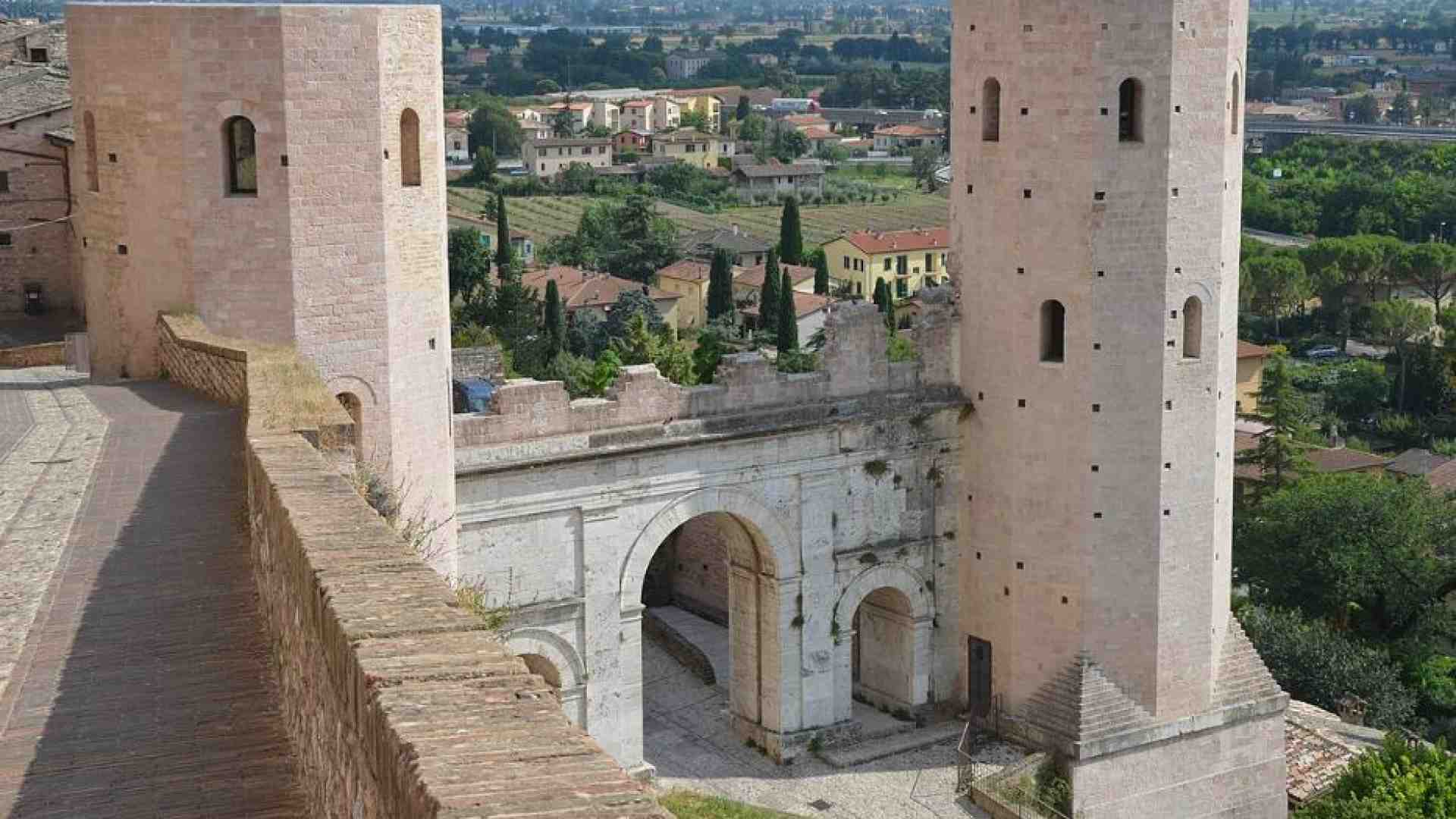 Immagine di Scoperto a Spello un tempio romano intitolato alla famiglia di Costantino
