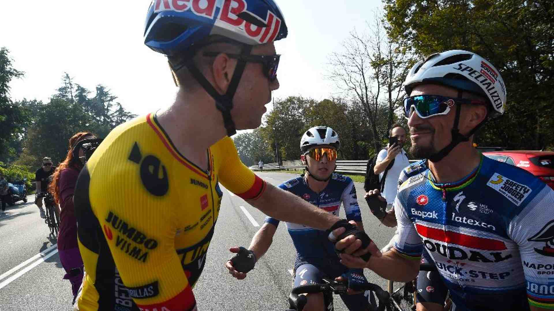 Immagine di L'insaziabile Red Bull si beve anche il ciclismo