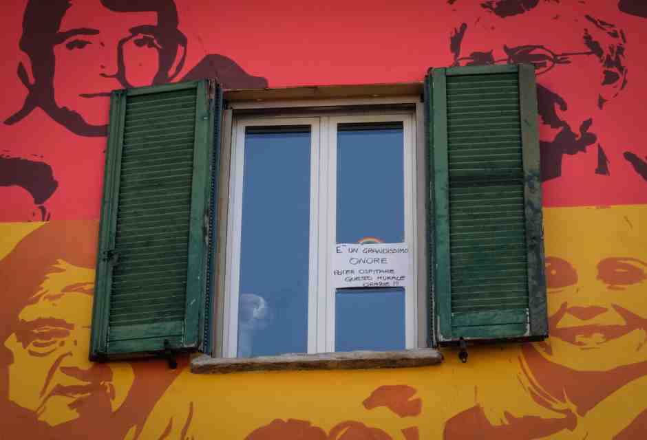  Il "murale dei diritti" a Milano - foto Ansa