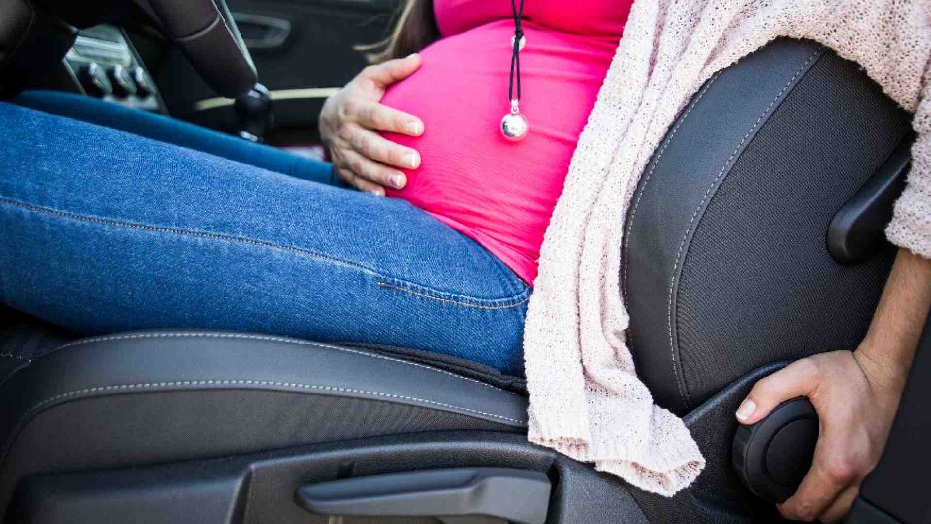 Immagine di Il richiamo del Papa sull'utero in affitto: ecco i Paesi in cui è già proibito