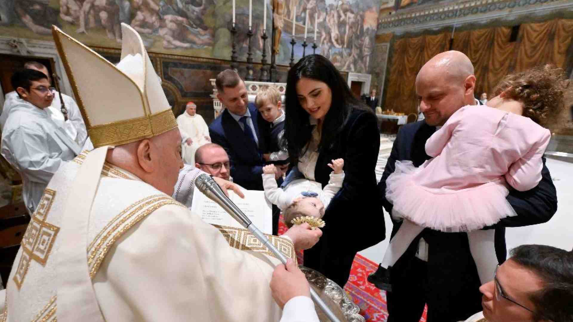 Immagine di Il Papa: i bambini sono maestri di fede