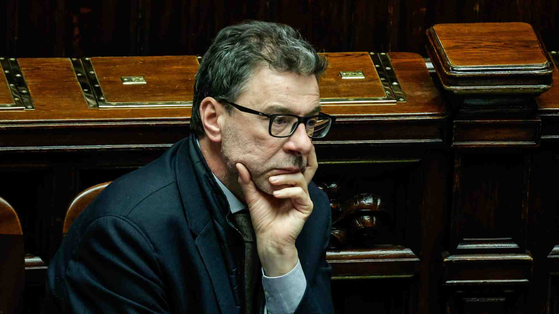 Immagine di I fantasmi di un Giancarlo Giorgetti finalmente meloniano
