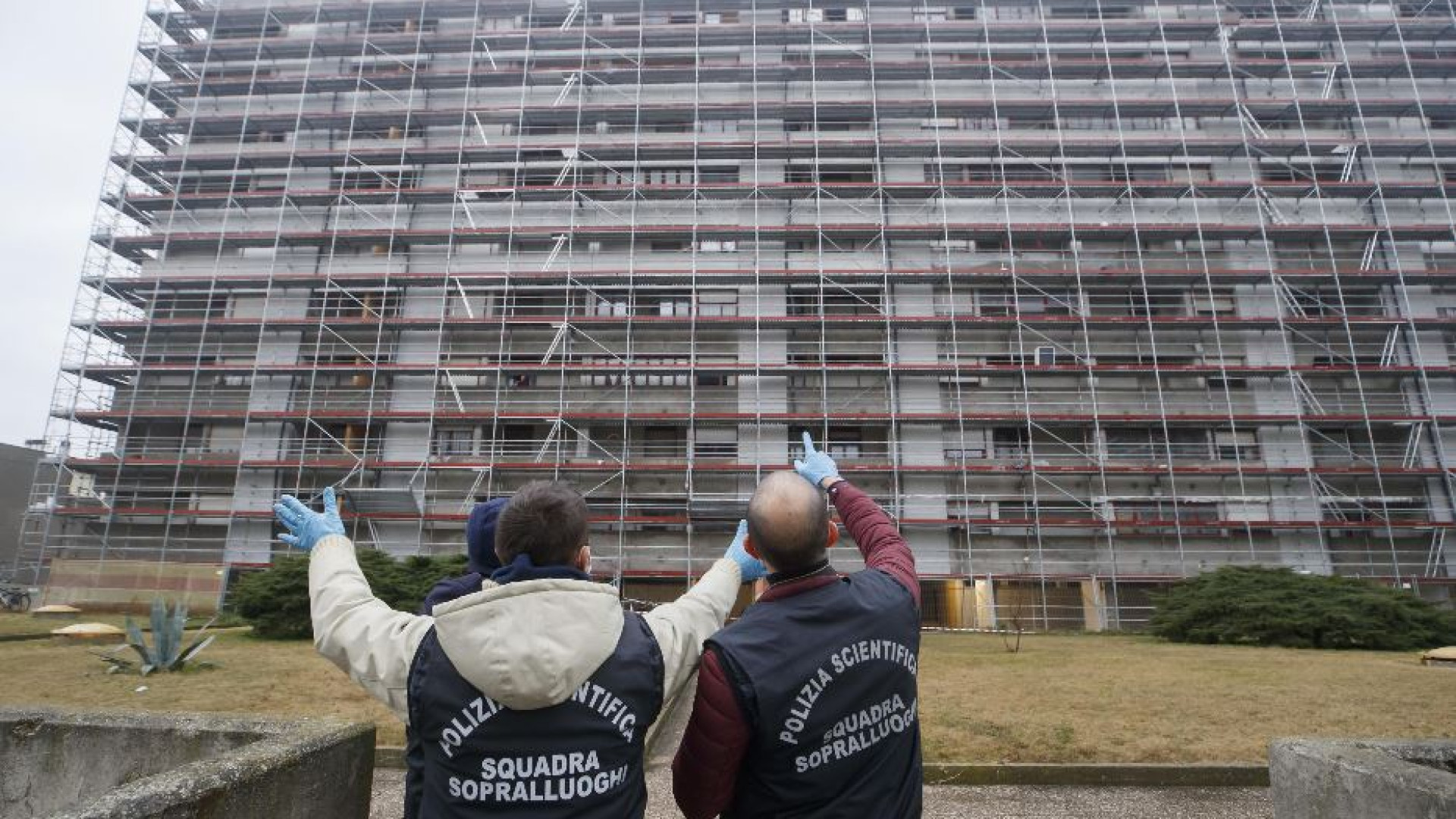 Immagine di Il post, il volo dal nono piano, la morte della figlia. Ma Giulia era sola