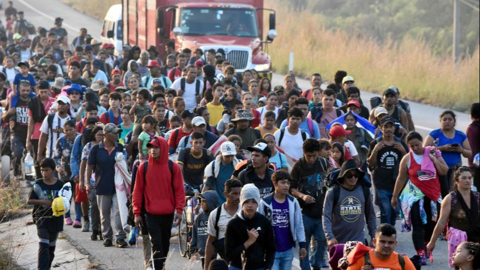 Immagine di La “carovana” riparte: sciolta dal governo si è riformata e punta sugli Usa