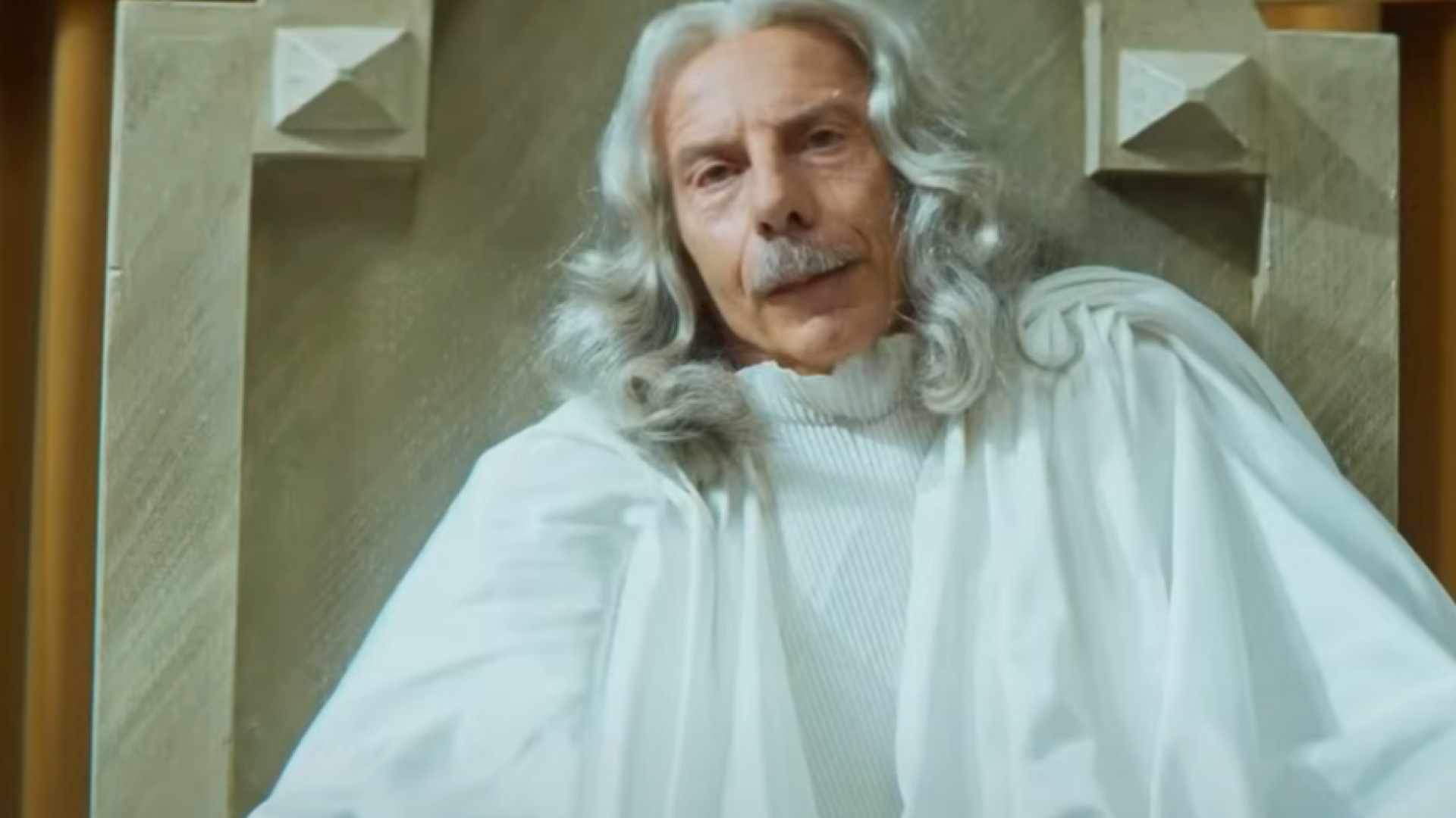 Immagine di Via Ficarra e Picone dal cinema parrocchiale. Ma "Santocielo" è blasfemo?