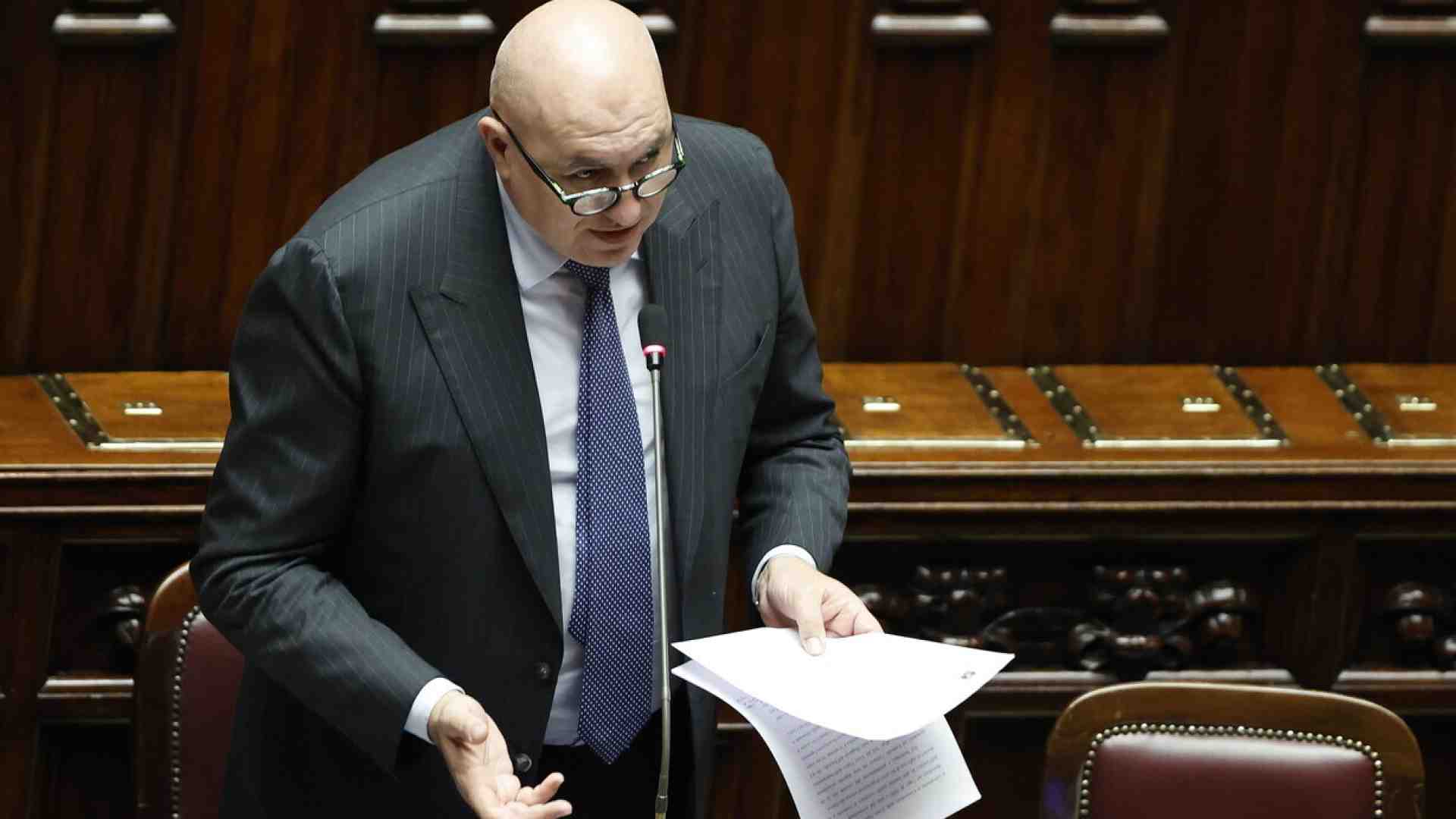 Immagine di Crosetto sugli aiuti militari all'Ucraina: "Errore drammatico fare un passo indietro"