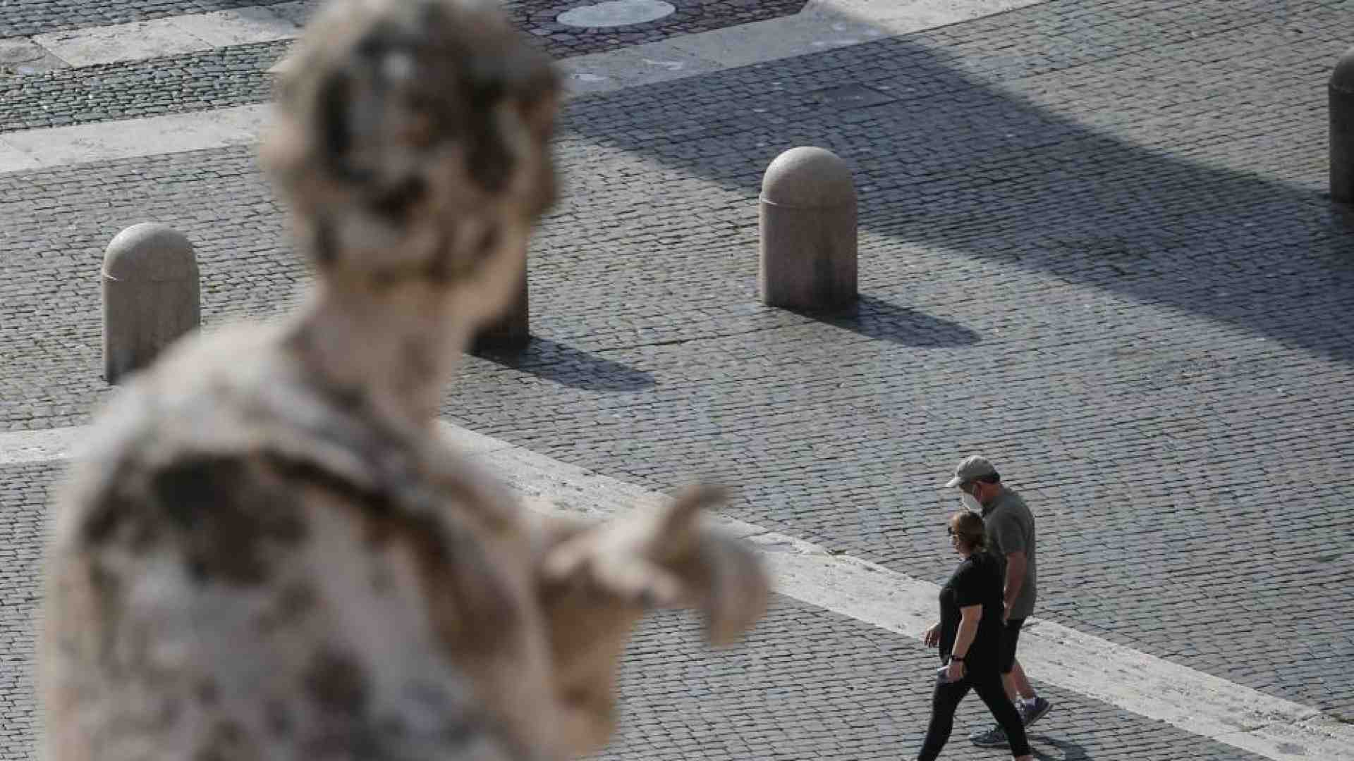 Immagine di Come svegliare gli italiani «sonnambuli»? Con l'etica civile del cattolicesimo