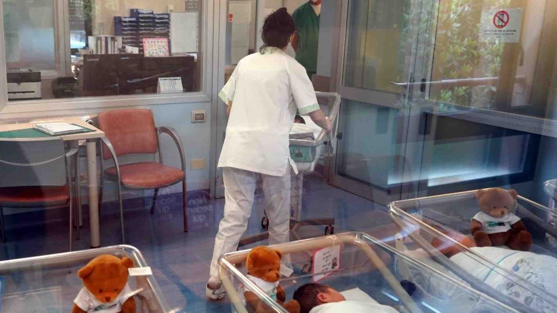 Immagine di Allarme mortalità in gravidanza, spunta il fattore sociale