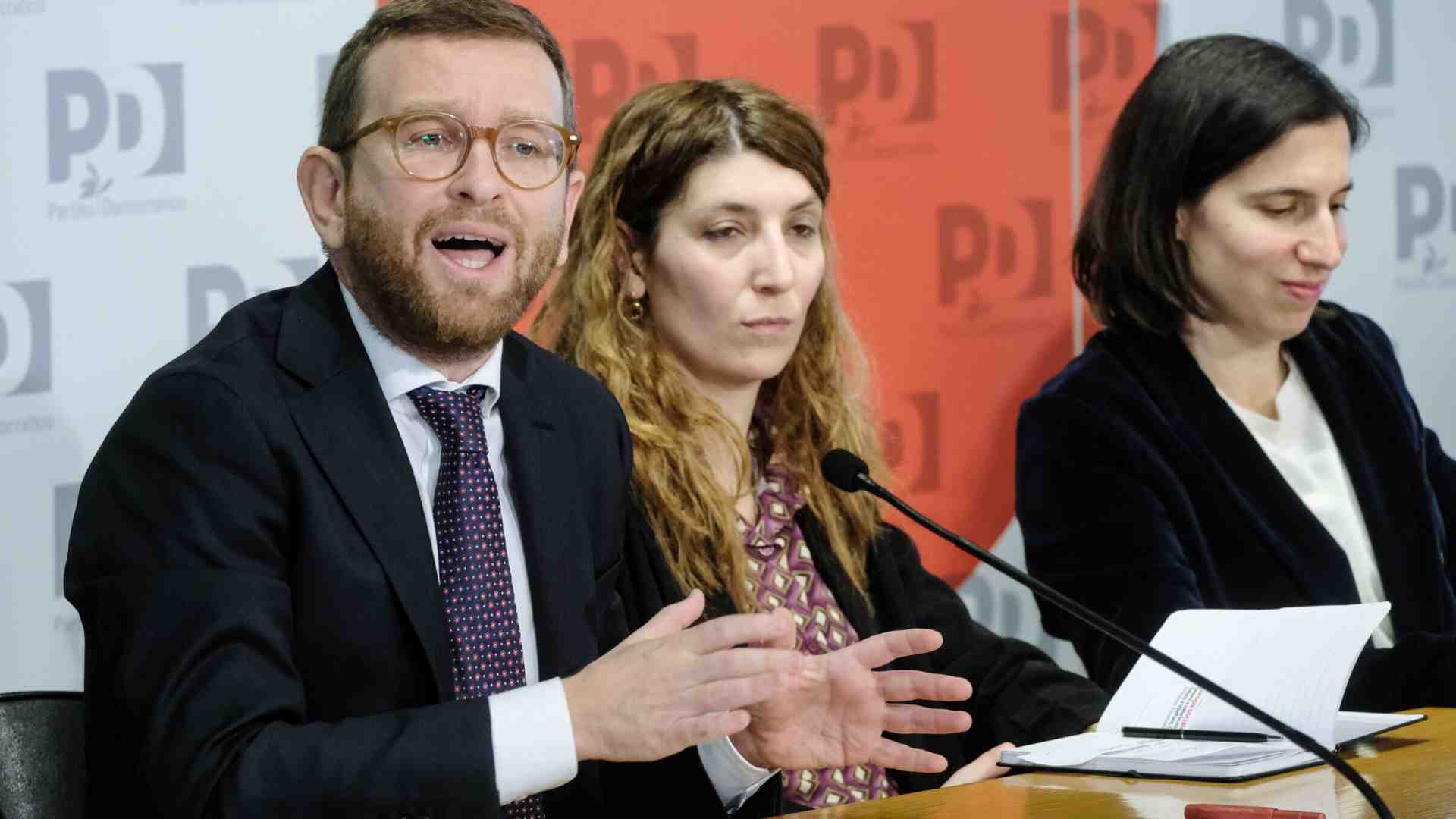 Immagine di Provenzano e la linea del Pd sull’Ucraina: illogicità e ipocrisia