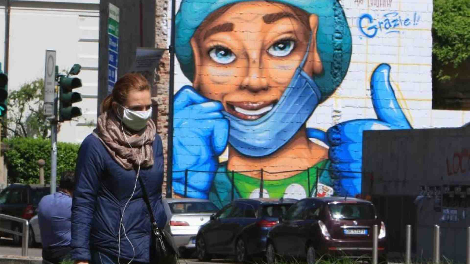 Immagine di Covid, sette milioni di morti ufficiali. Ma la nota dell’Oms resta un caso