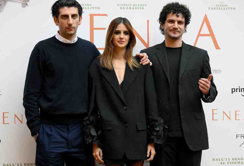 &nbsp;Pietro Castellitto, a sinistra, con Benedetta Porcaroli e Giorgio Guarascio alla presentazione di Enea - foto Ansa